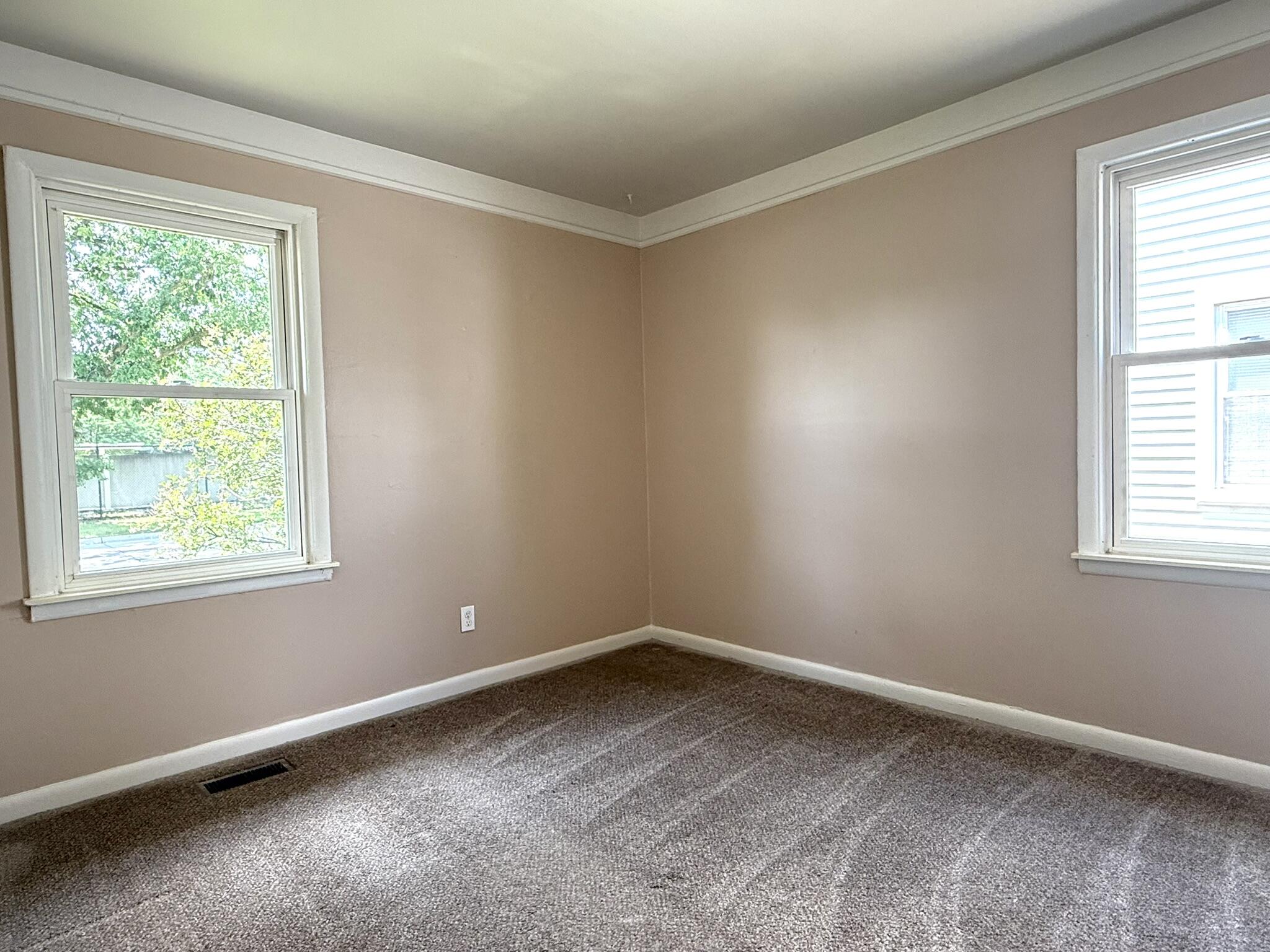 5873 Merrick Street Taylor City MI 48180