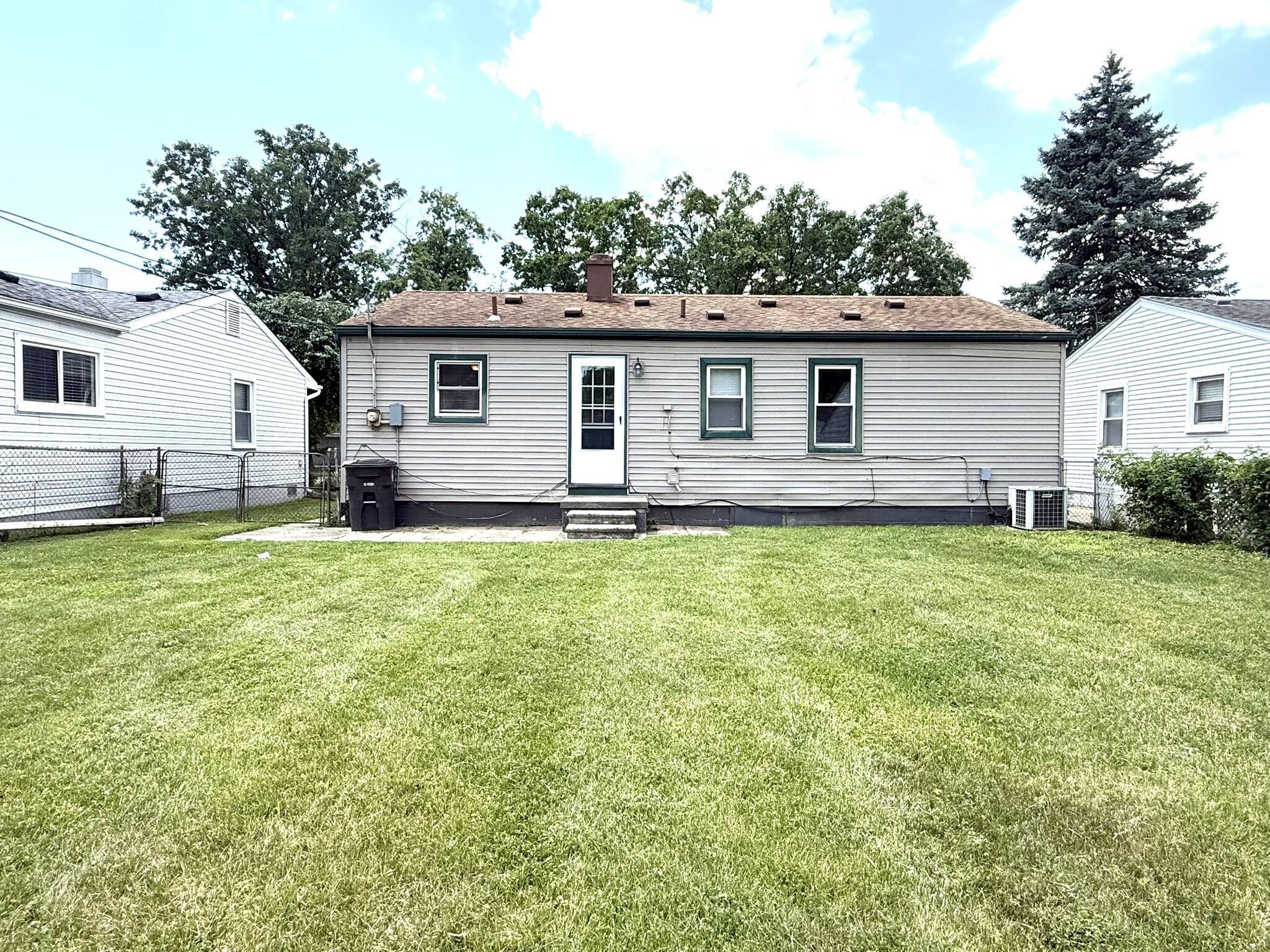 5873 Merrick Street Taylor City MI 48180