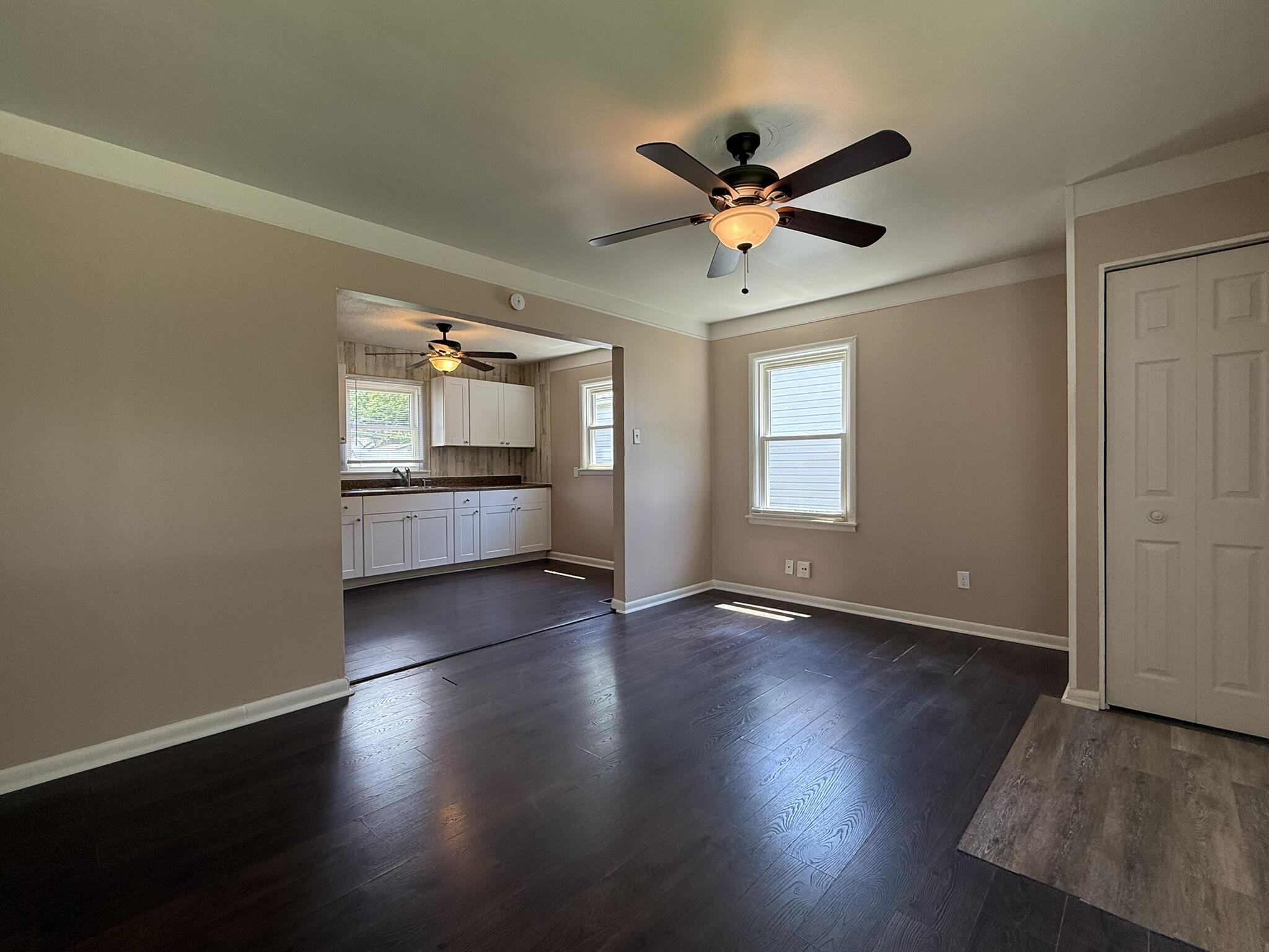 5873 Merrick Street Taylor City MI 48180