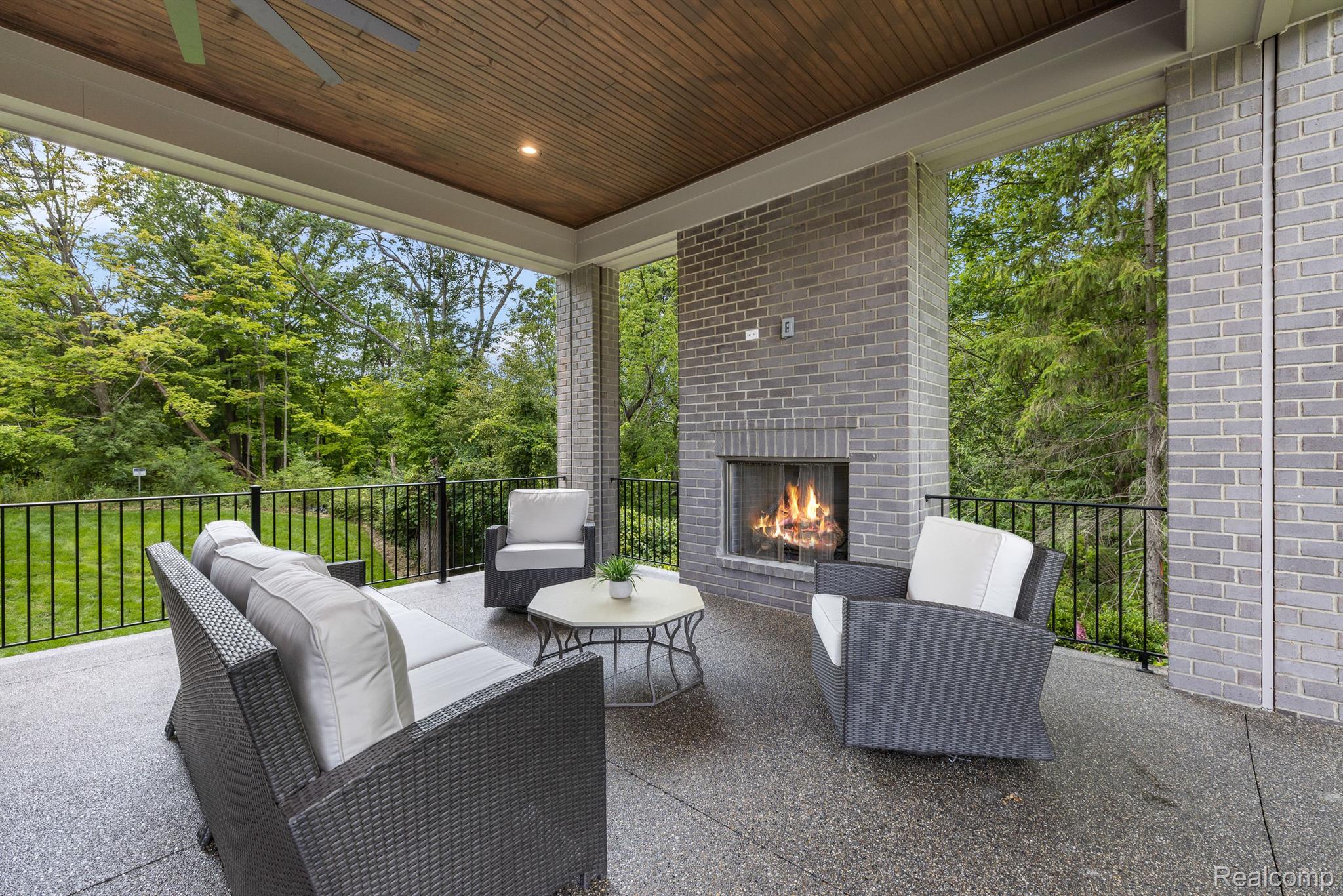 4995 Saddleridge Trail Ann Arbor City MI 48105