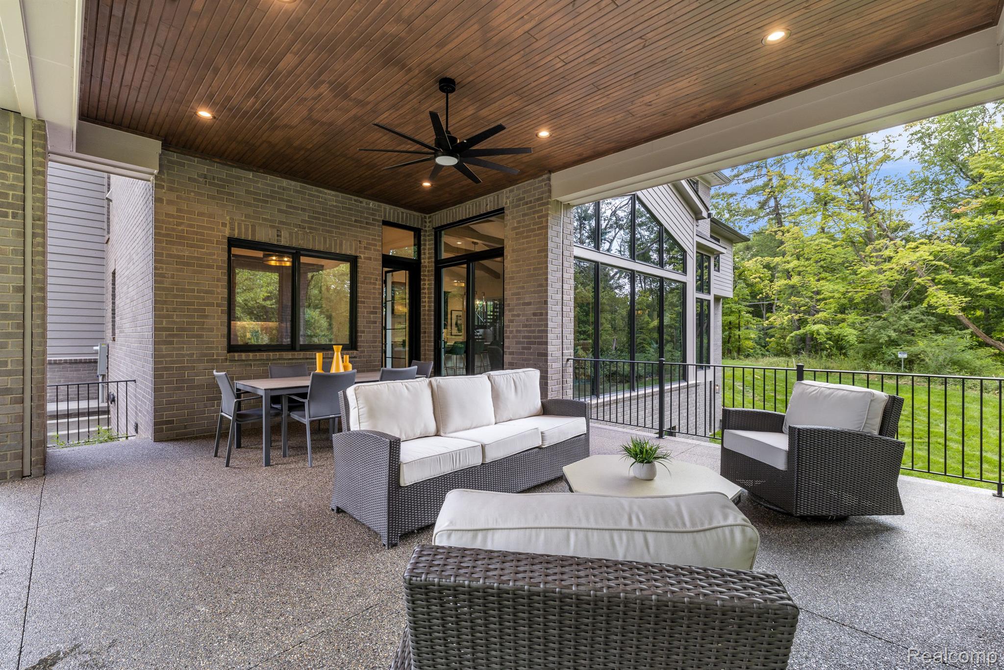 4995 Saddleridge Trail Ann Arbor City MI 48105