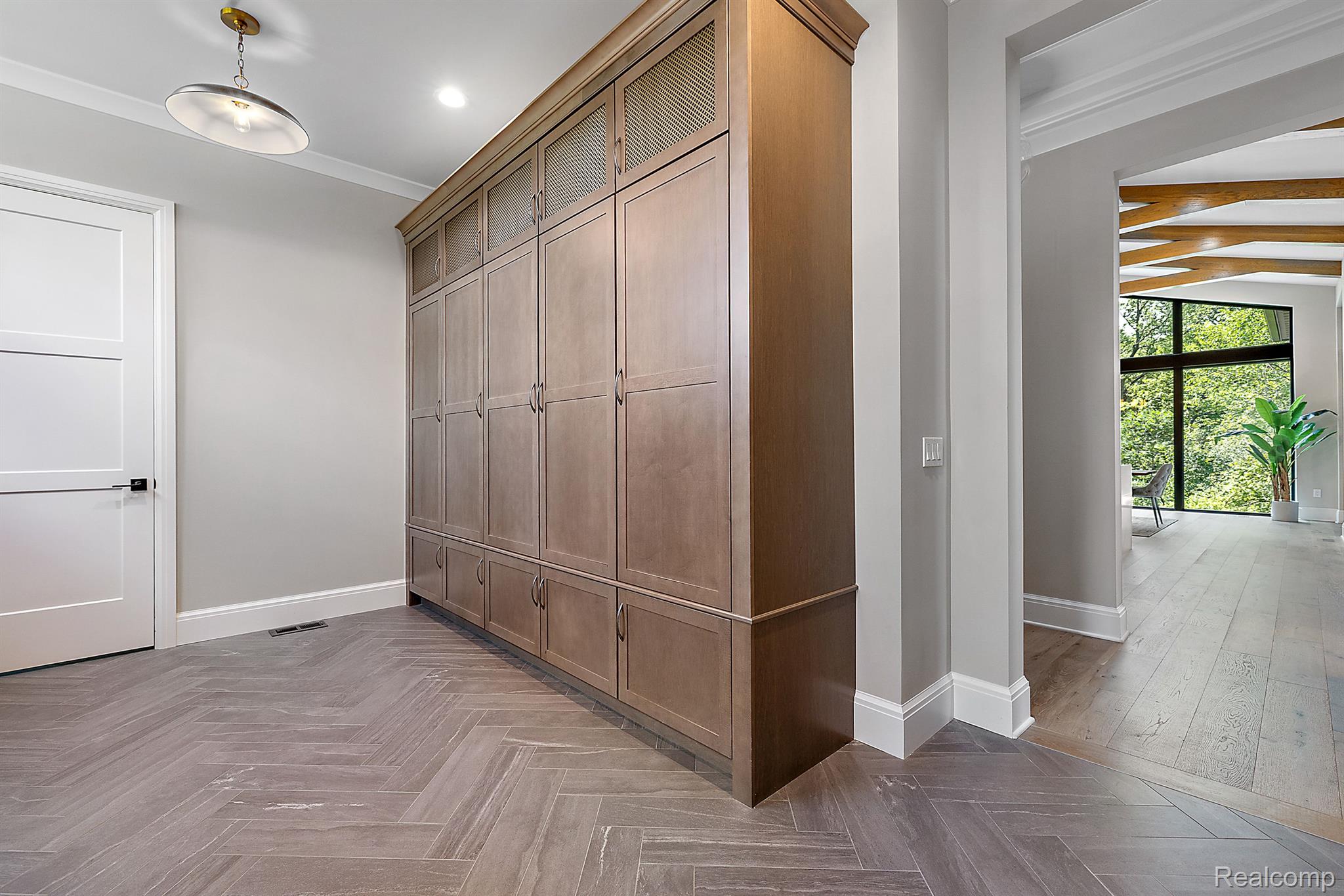 4995 Saddleridge Trail Ann Arbor City MI 48105