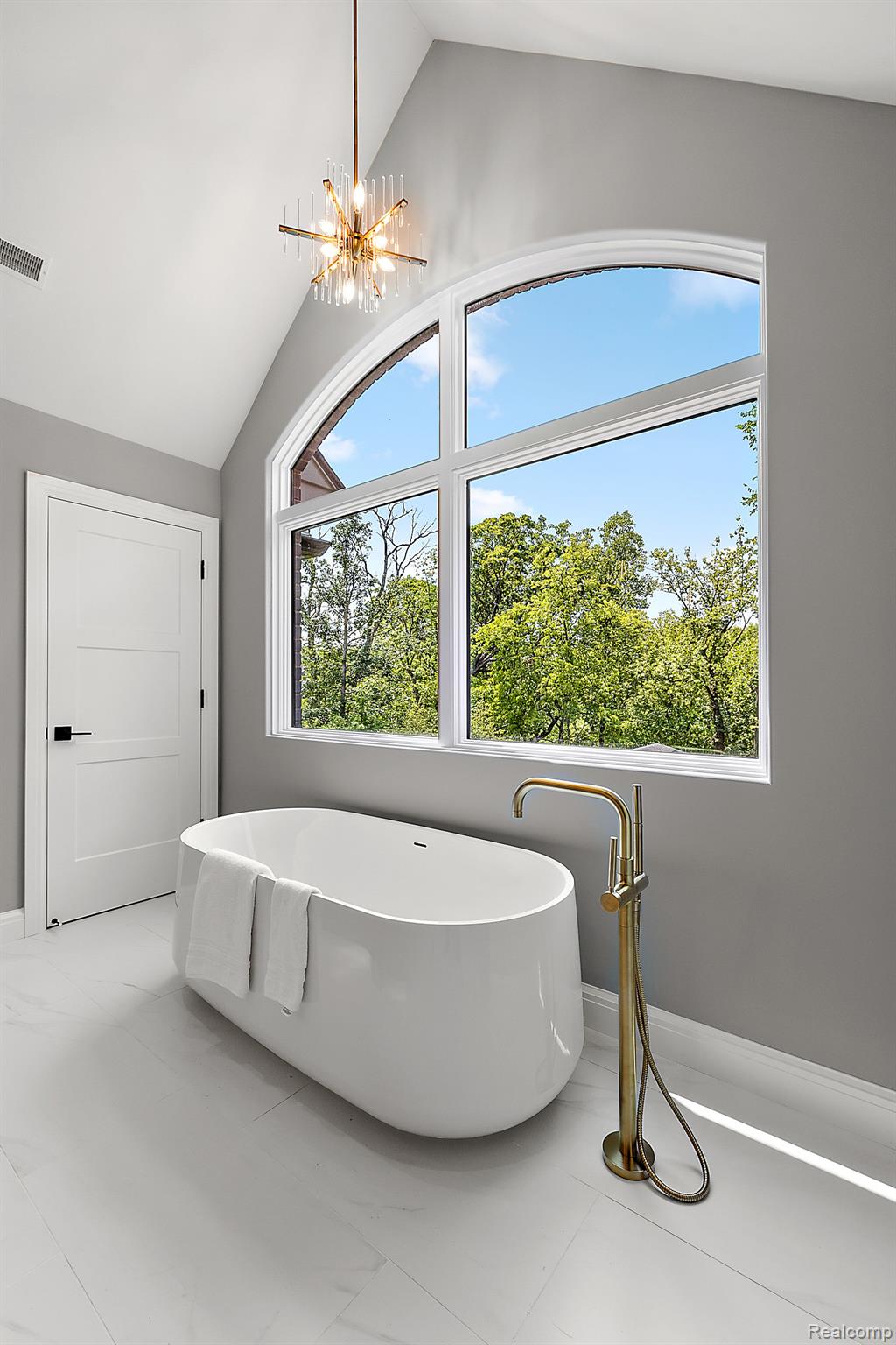 4995 Saddleridge Trail Ann Arbor City MI 48105