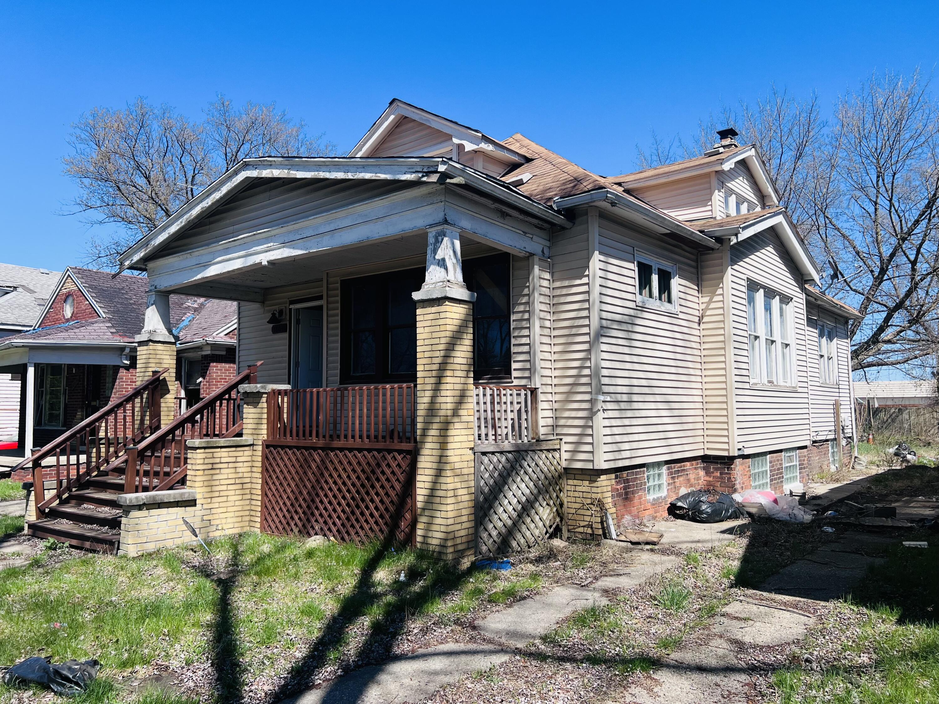 18040 Street Louis Avenue Detroit City MI 48234