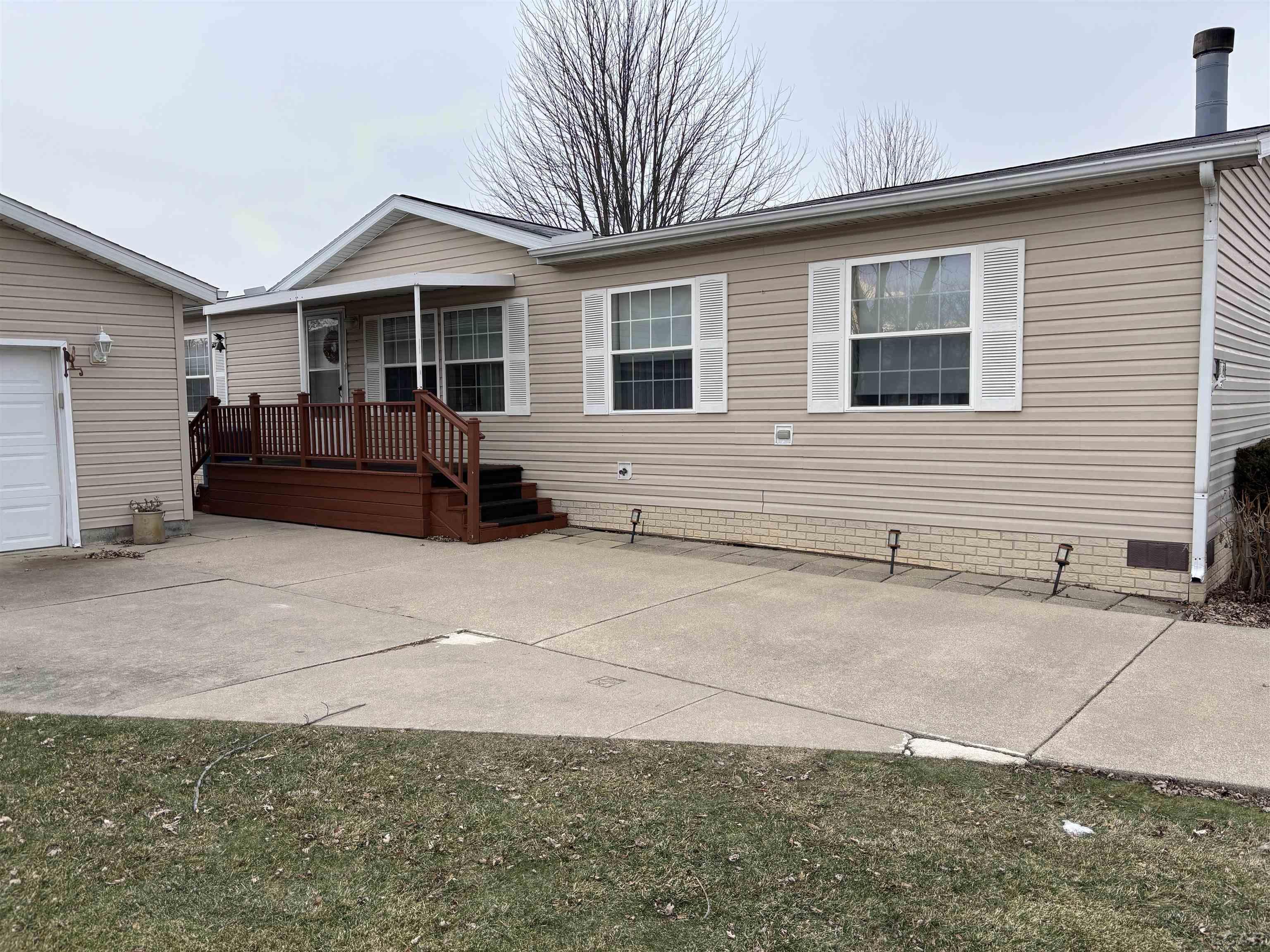 418 Birchwood Lot 195 Court Adrian City MI 49221