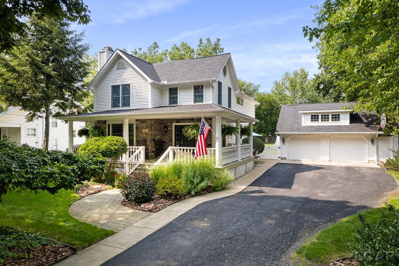 942 Lincoln Avenue Adrian City MI 49221