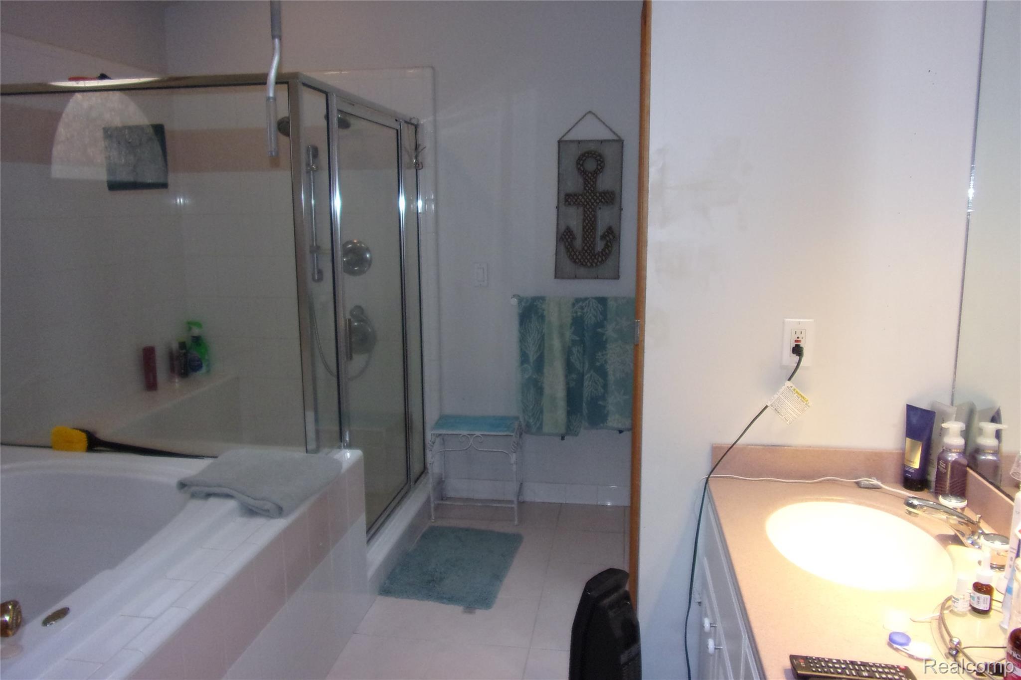 2702 Sligo Lane Brighton City MI 48114