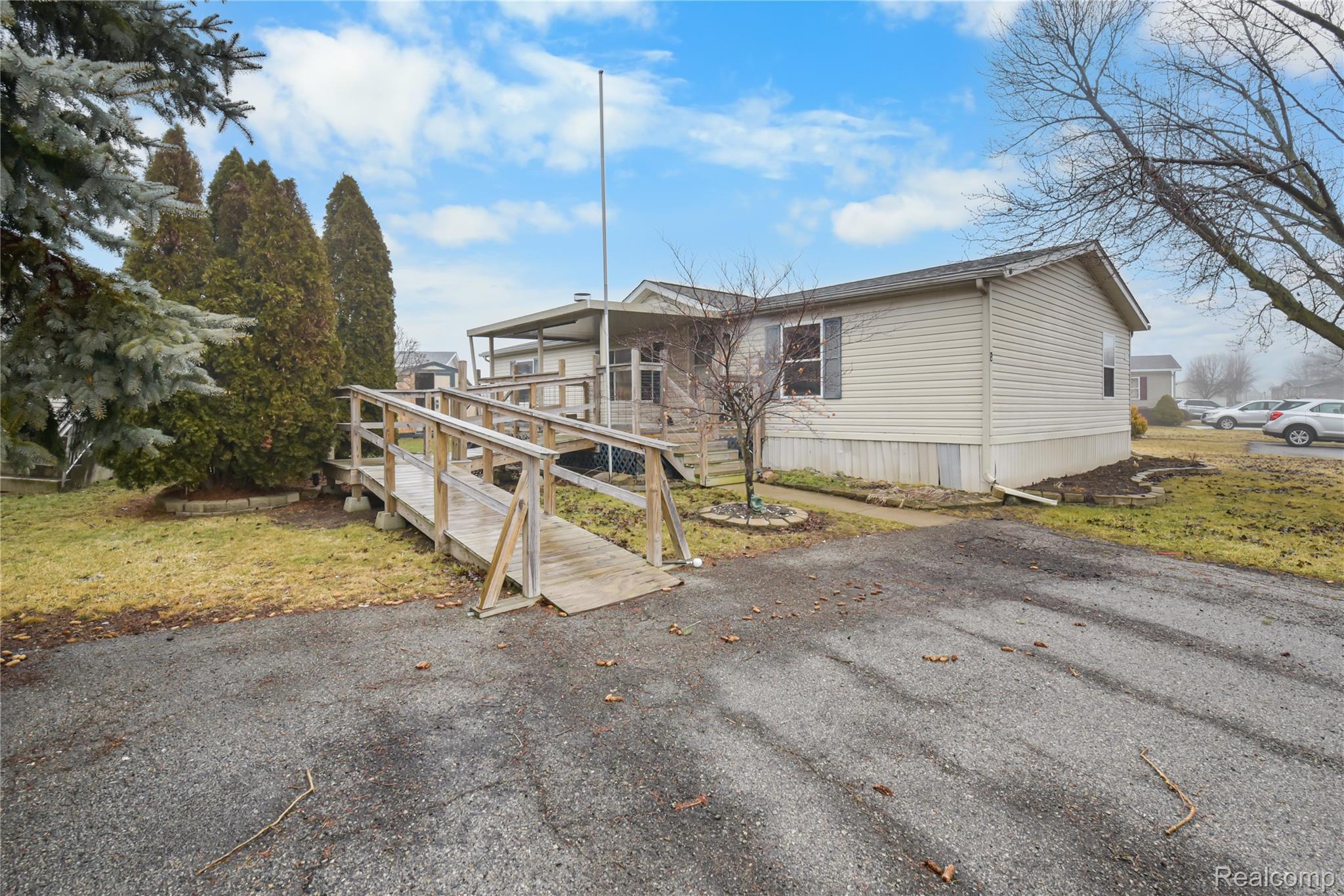 9072 Greentree Drive Berlin Charter Township MI 48166