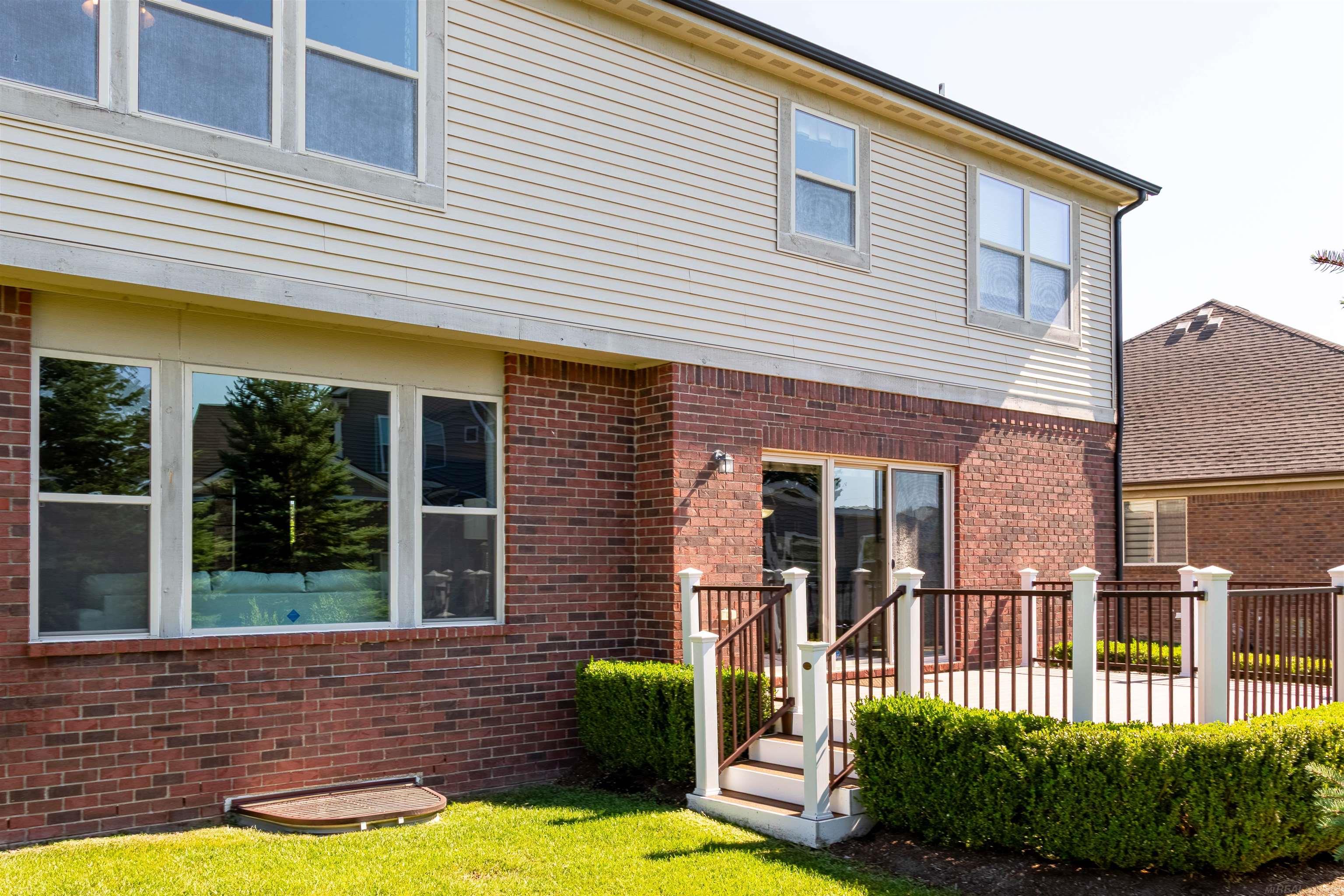 17646 Kite Drive Macomb Township MI 48042