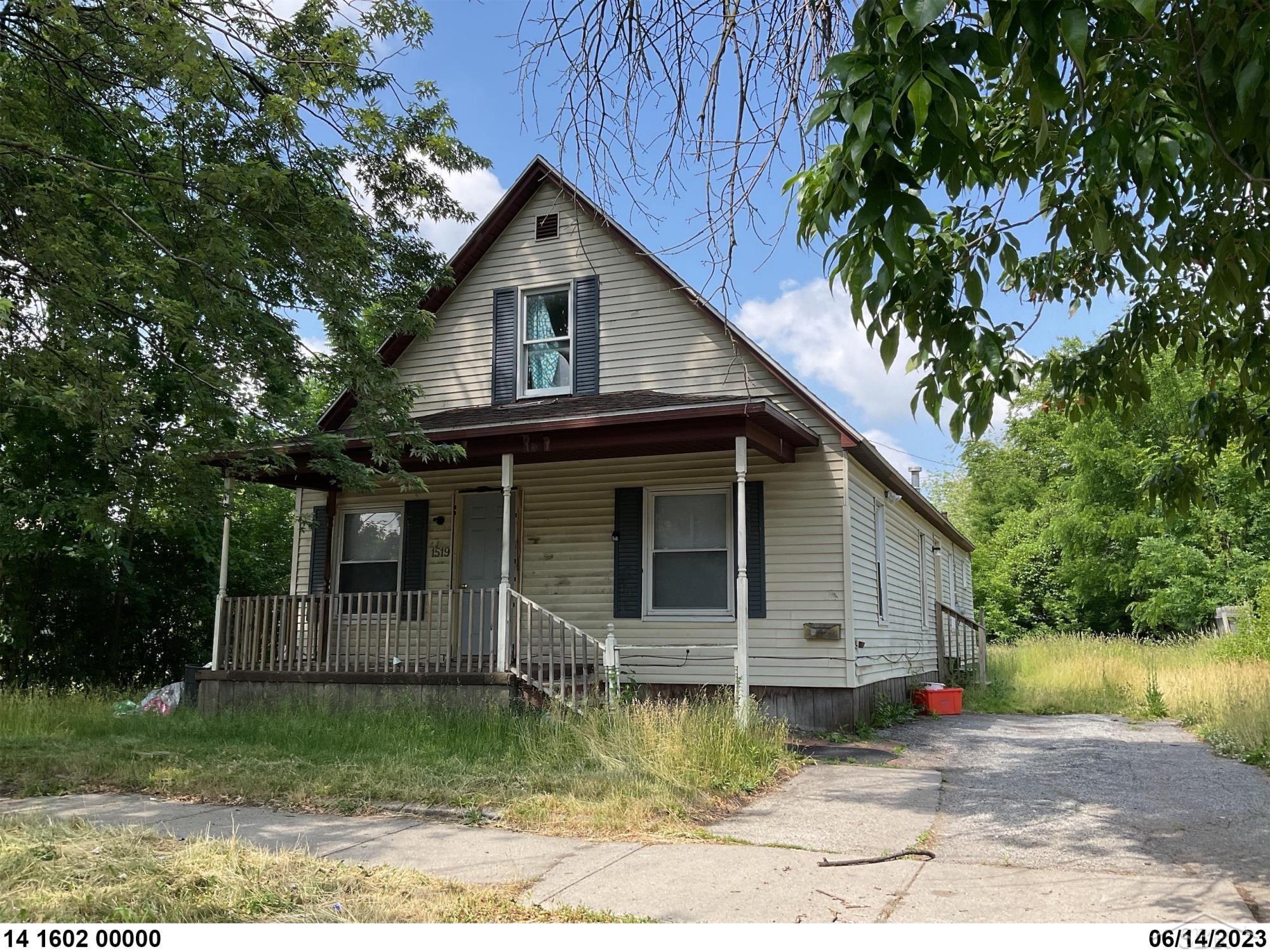1519 Durand Street Saginaw City MI 48602
