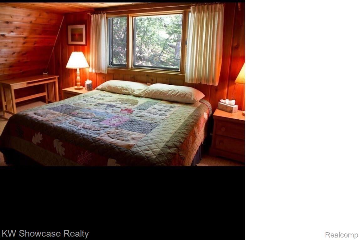 5146 Lower Shore Drive West Traverse Township MI 49740