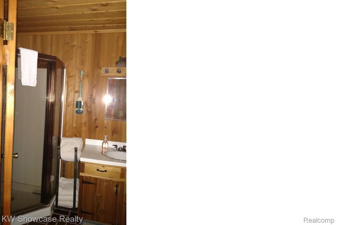 5146 Lower Shore Drive West Traverse Township MI 49740