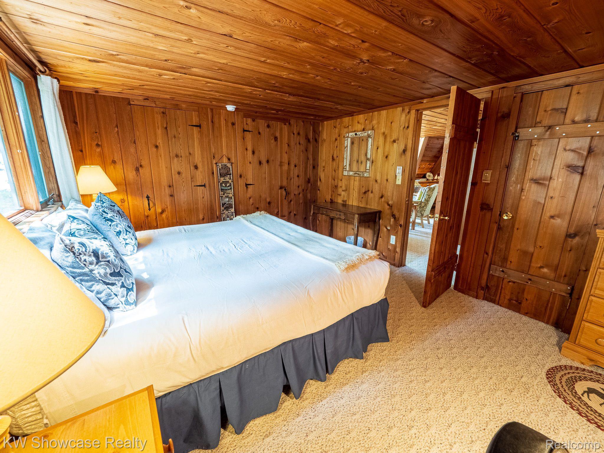 5146 Lower Shore Drive West Traverse Township MI 49740