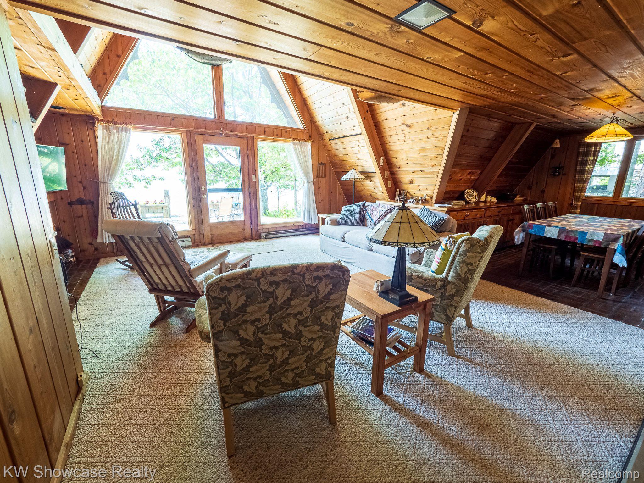 5146 Lower Shore Drive West Traverse Township MI 49740