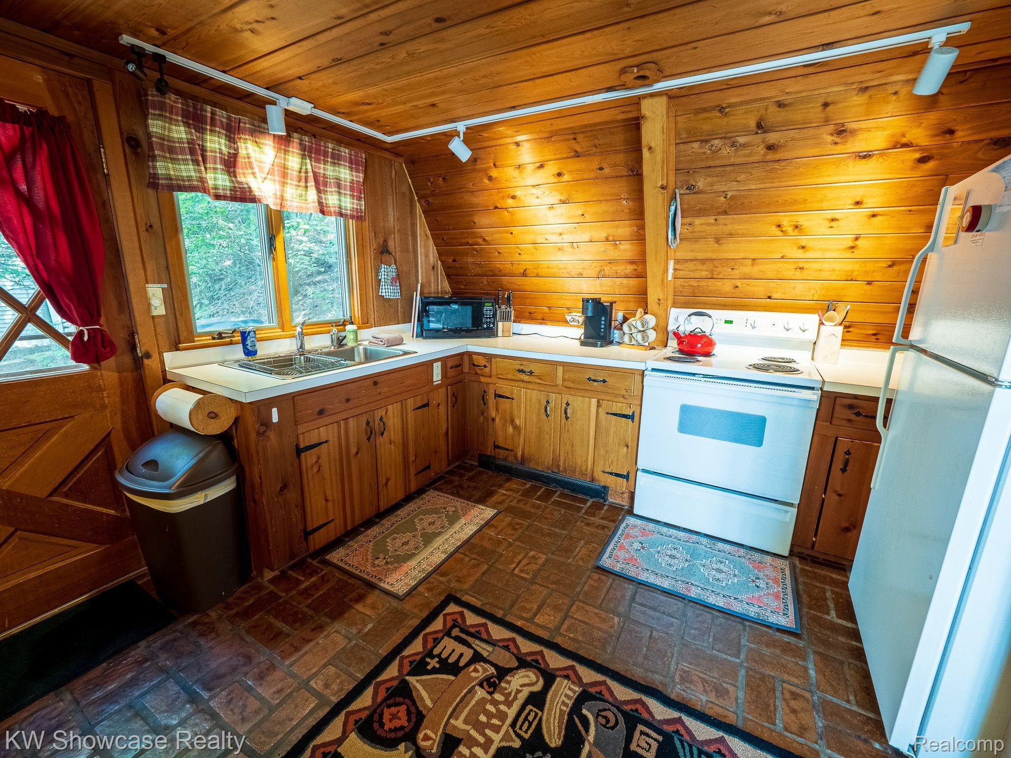 5146 Lower Shore Drive West Traverse Township MI 49740