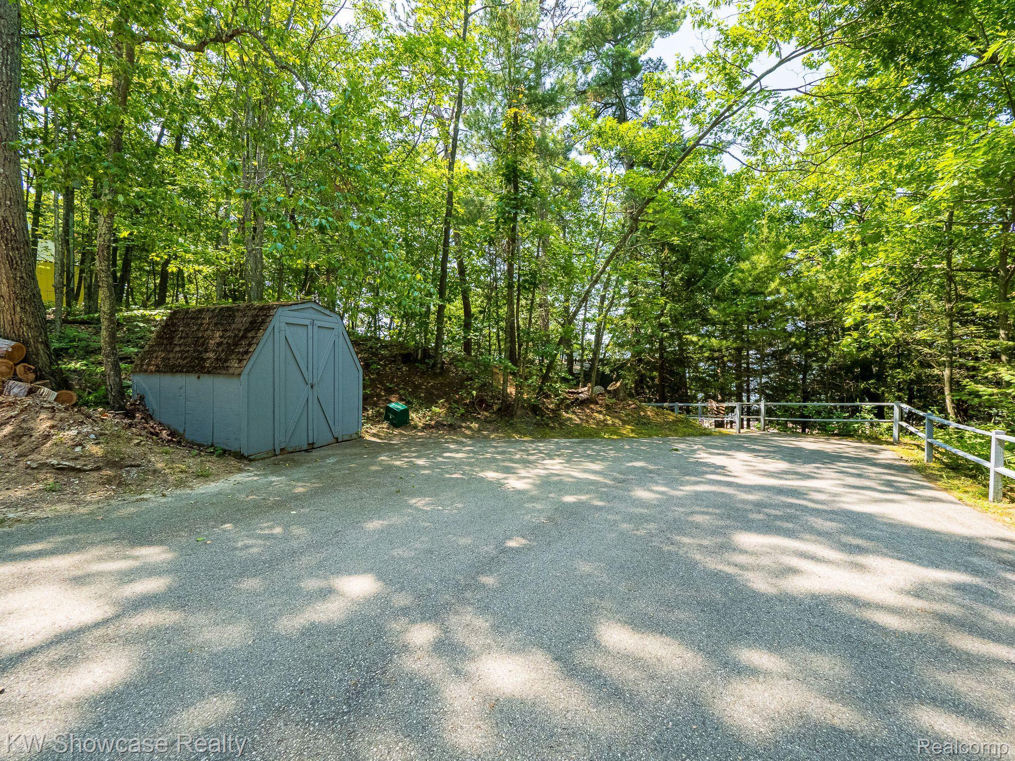 5146 Lower Shore Drive West Traverse Township MI 49740