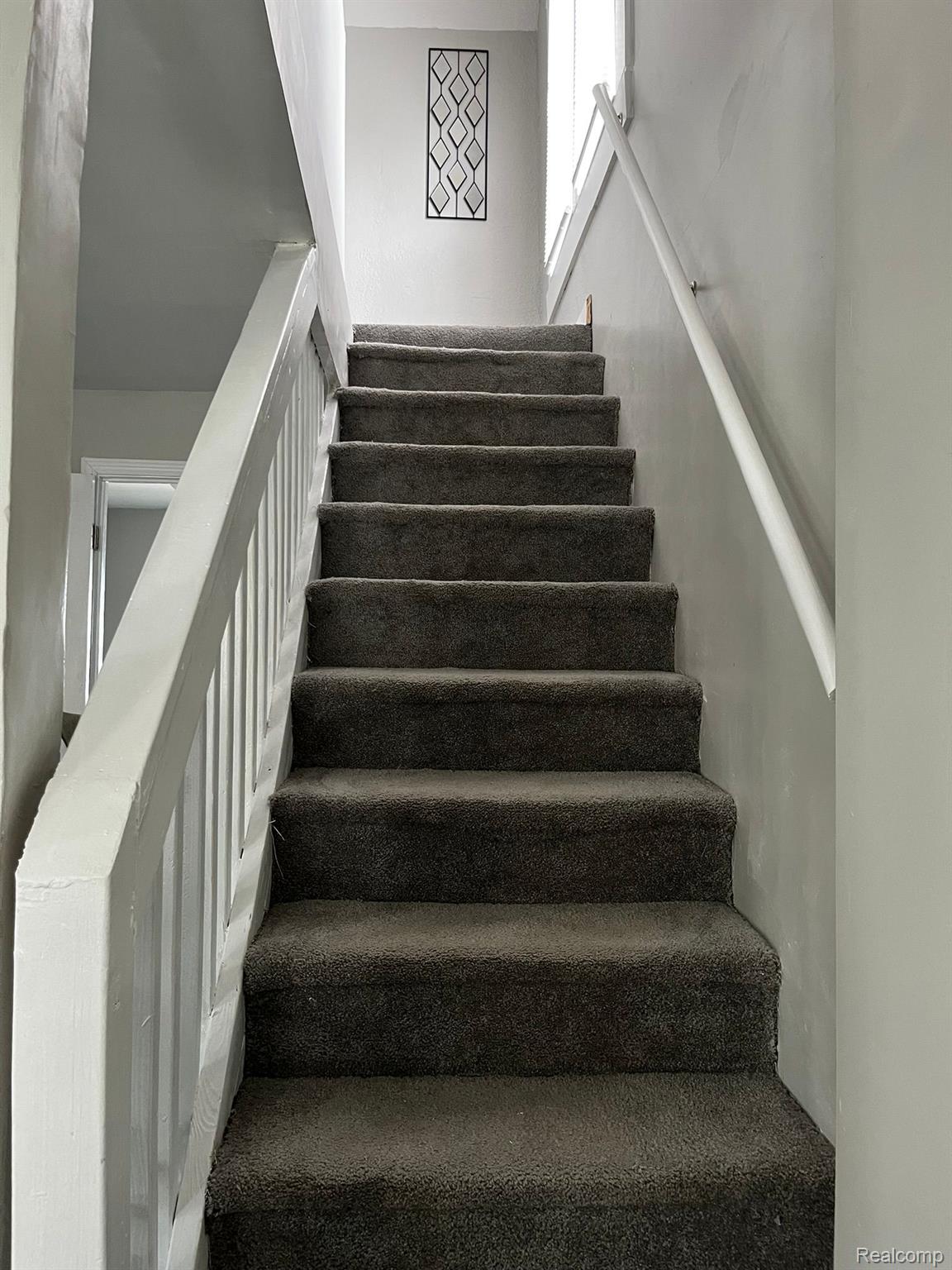 417 E Hunt Street Adrian City MI 49221