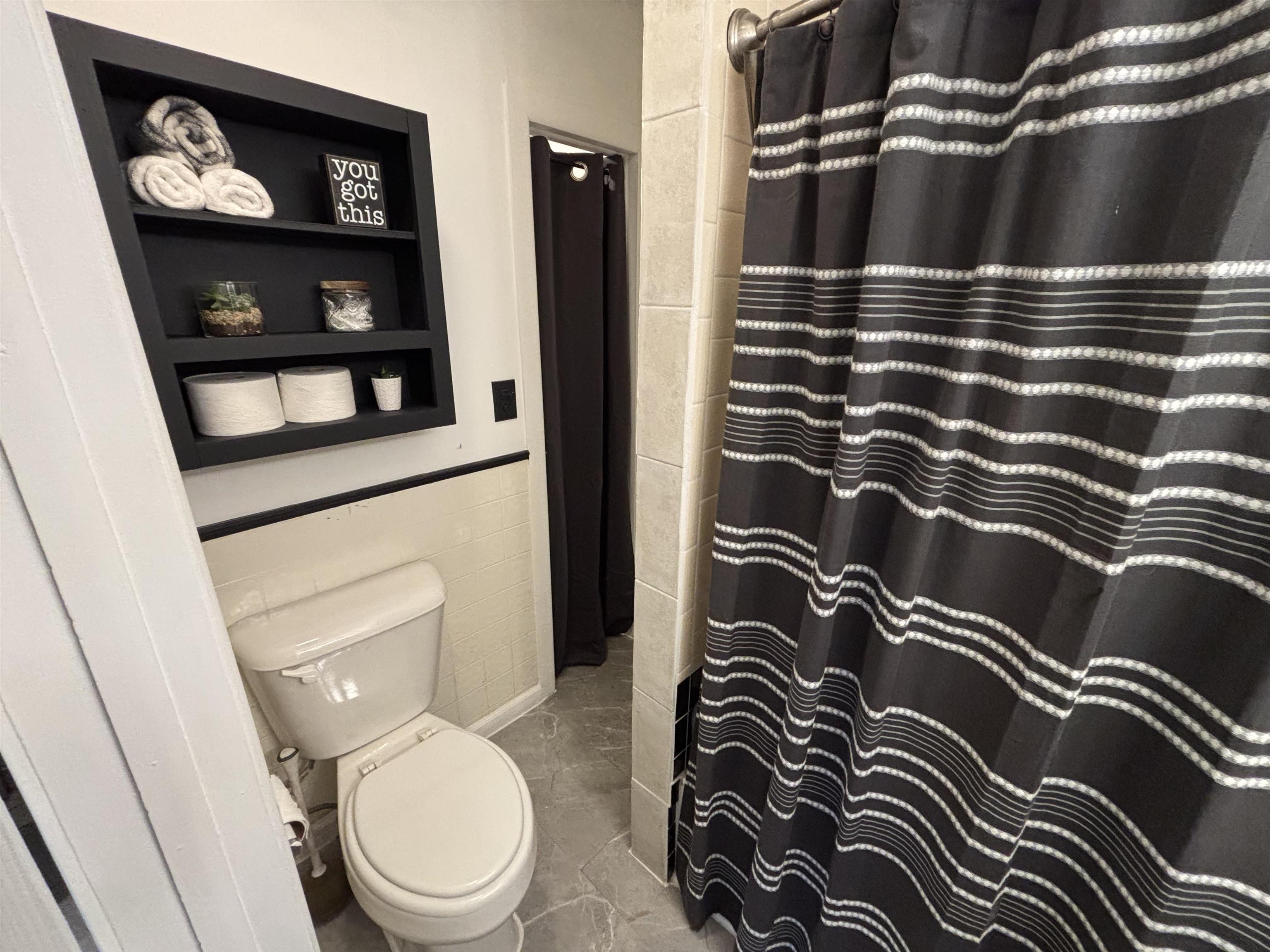 6565 River Road Flushing Charter Township MI 48433