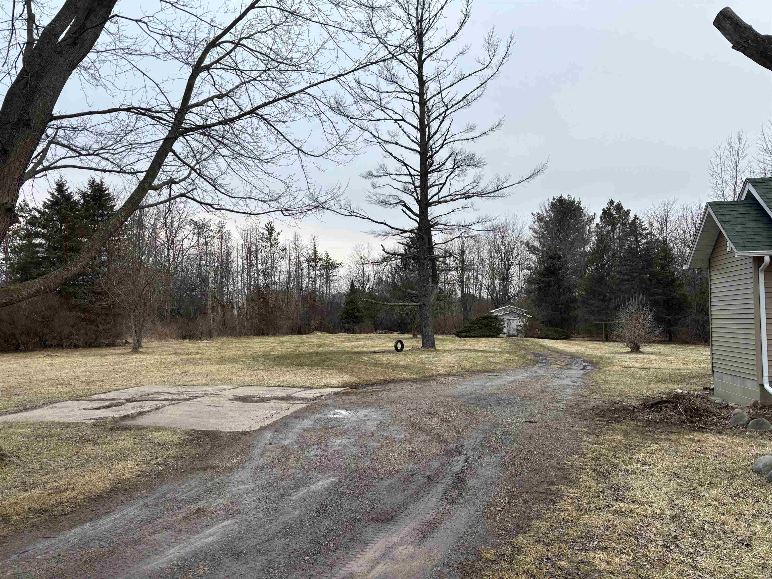 6565 River Road Flushing Charter Township MI 48433