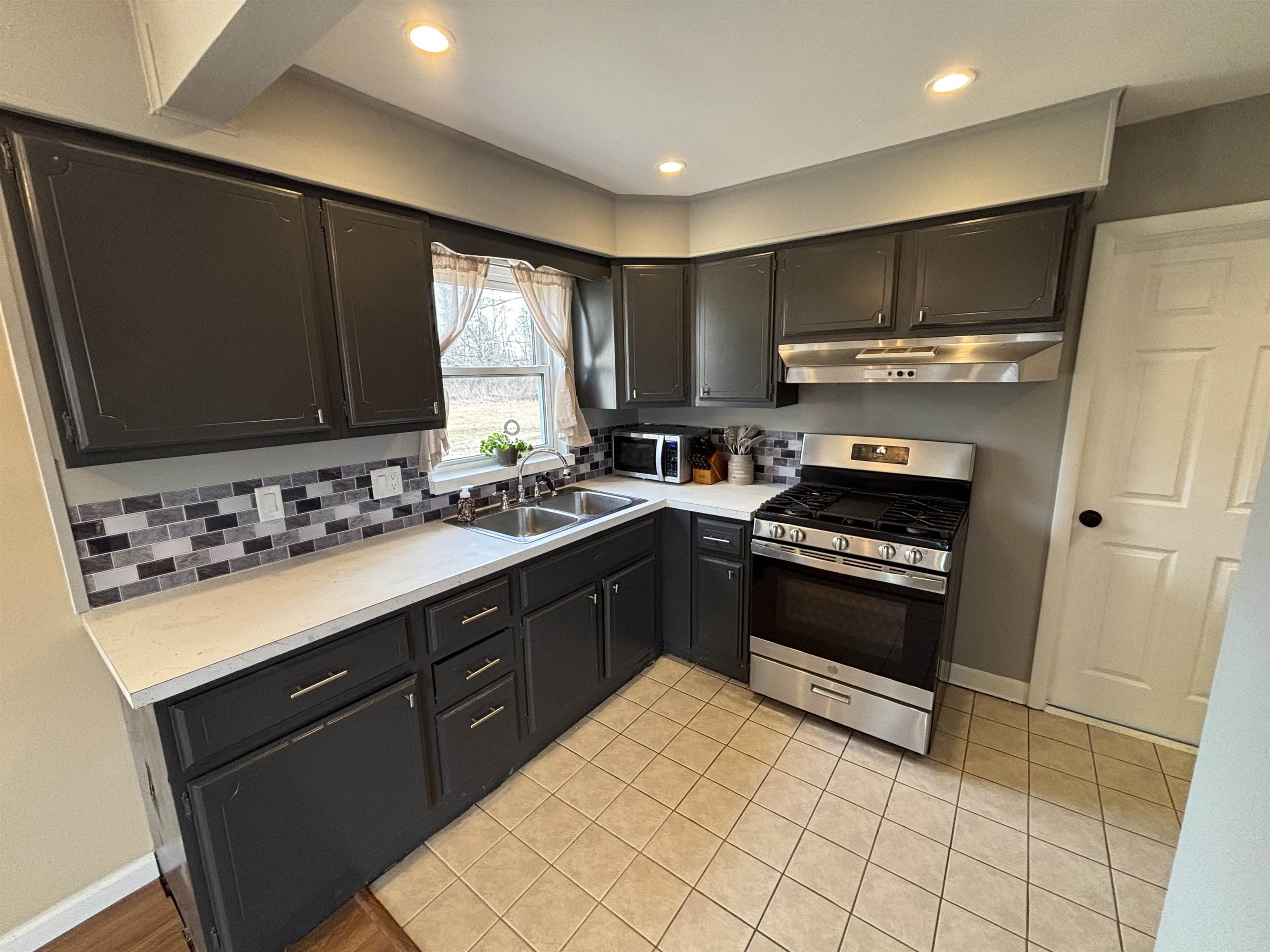 6565 River Road Flushing Charter Township MI 48433