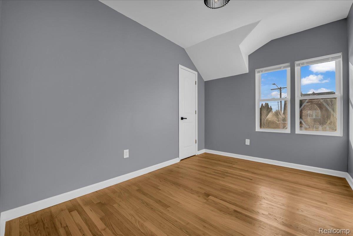 15776 Mclain Avenue Allen Park City MI 48101