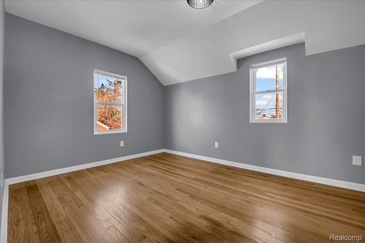 15776 Mclain Avenue Allen Park City MI 48101