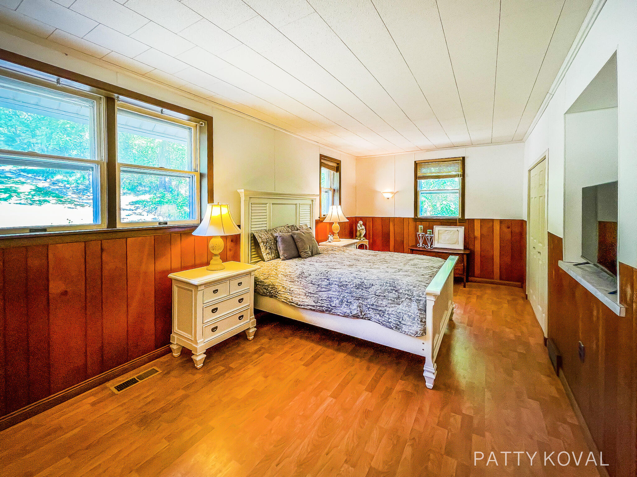 446 Bayview Court Leighton Township MI 49316