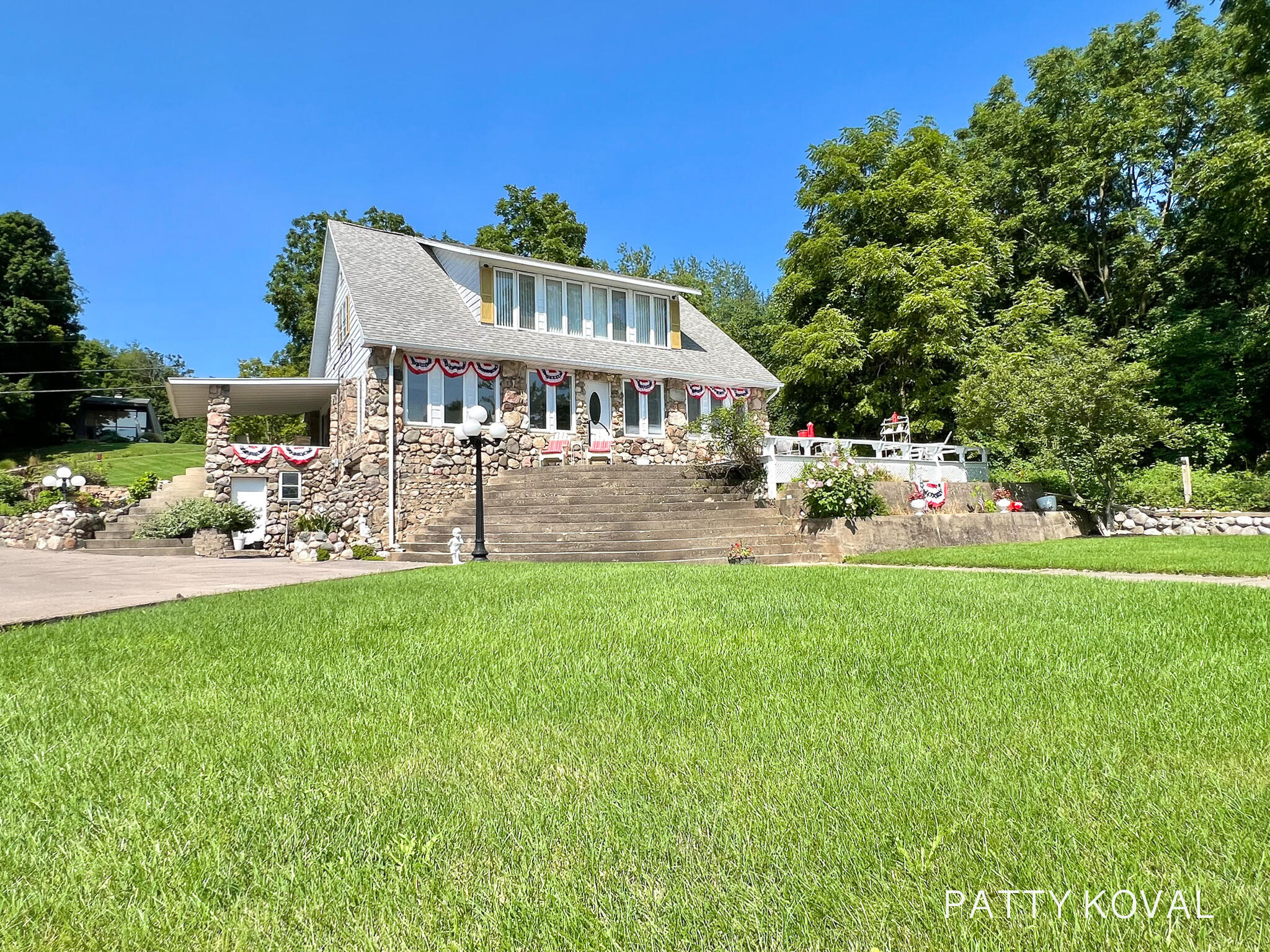 446 Bayview Court Leighton Township MI 49316
