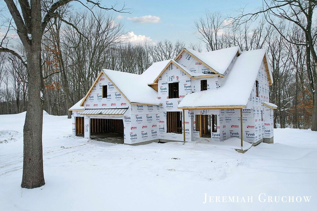2389 Dunnigan Avenue NE Grand Rapids Charter Township MI 49525