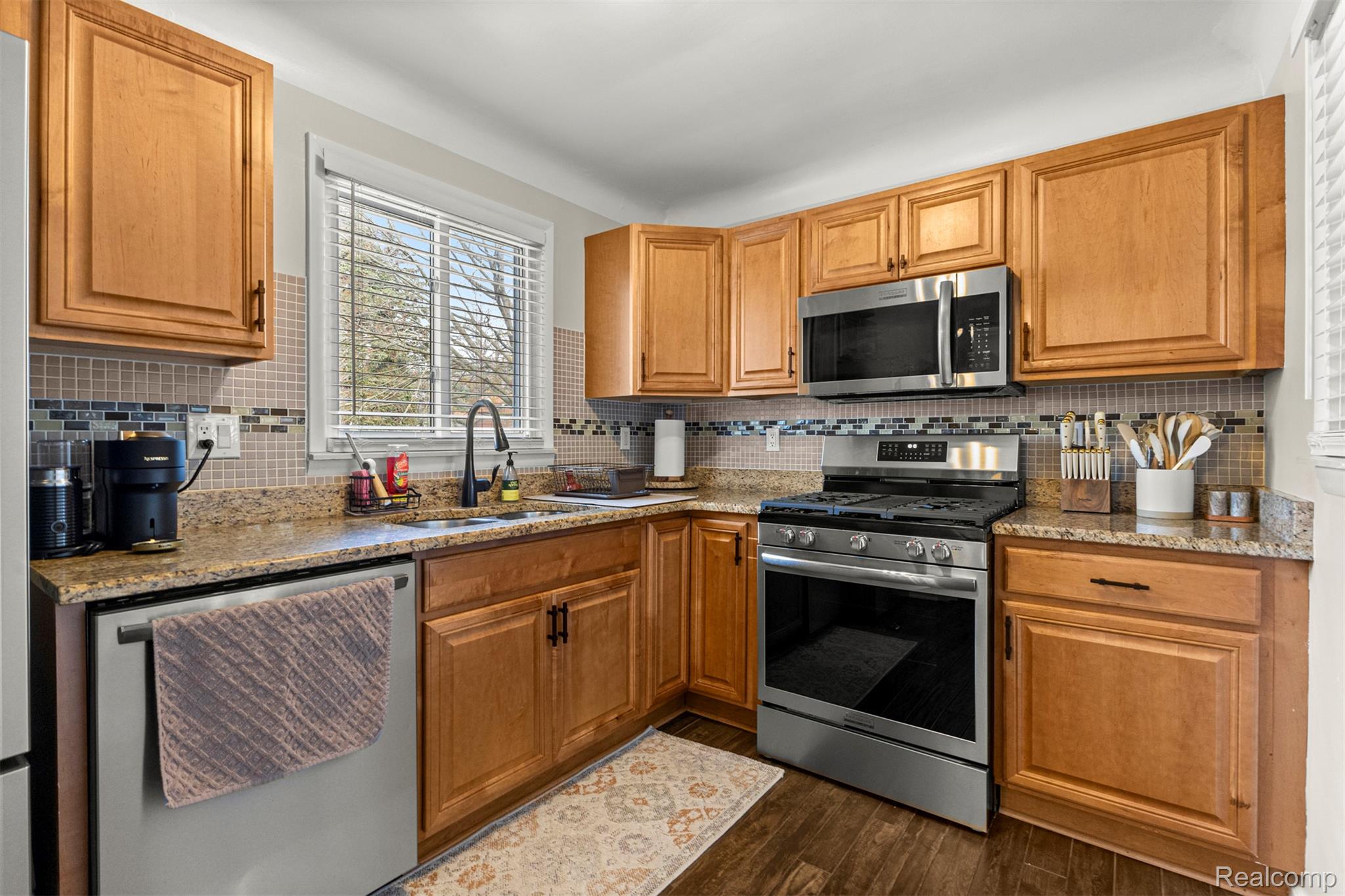 15404 Belmont Avenue Allen Park City MI 48101