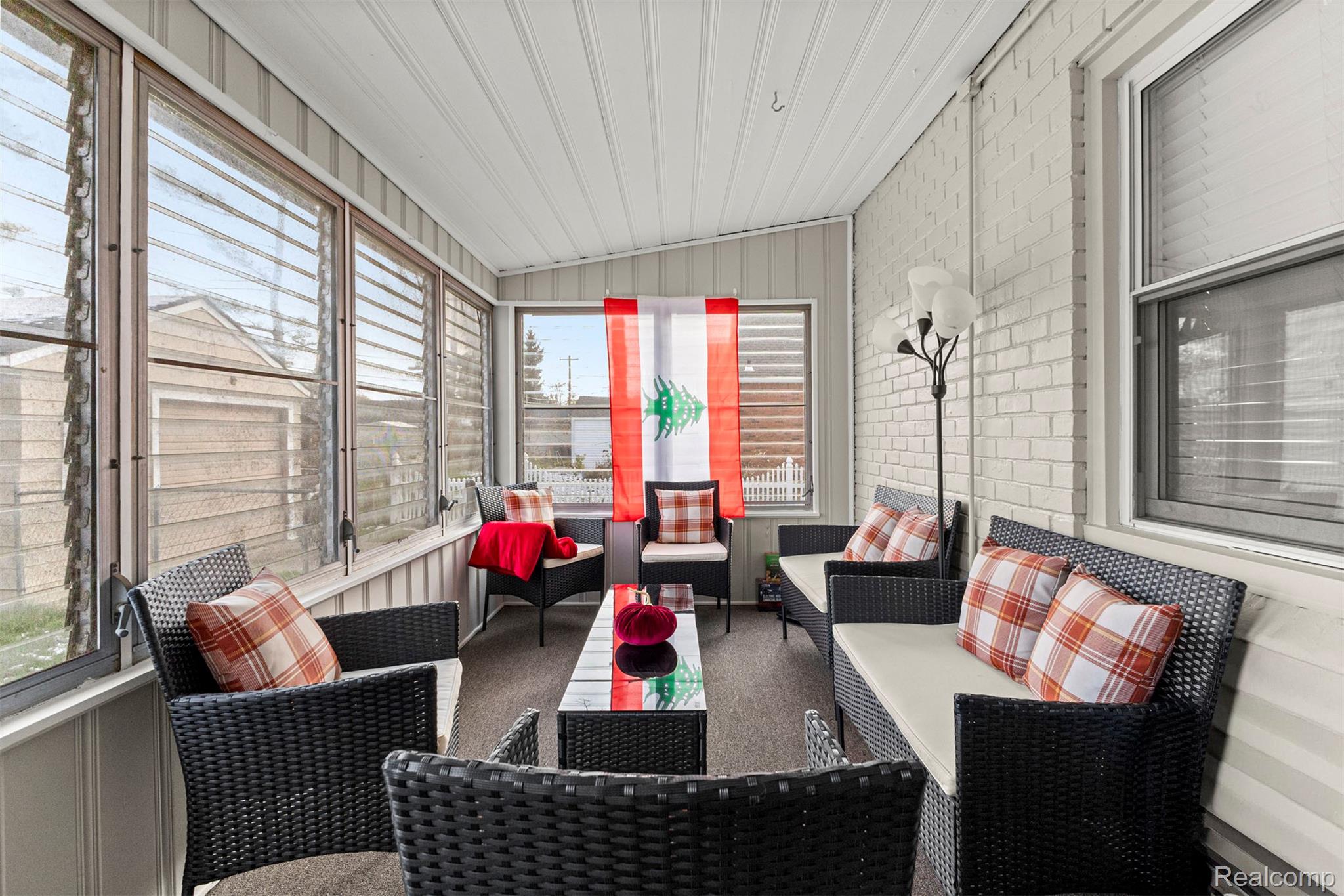 15404 Belmont Avenue Allen Park City MI 48101