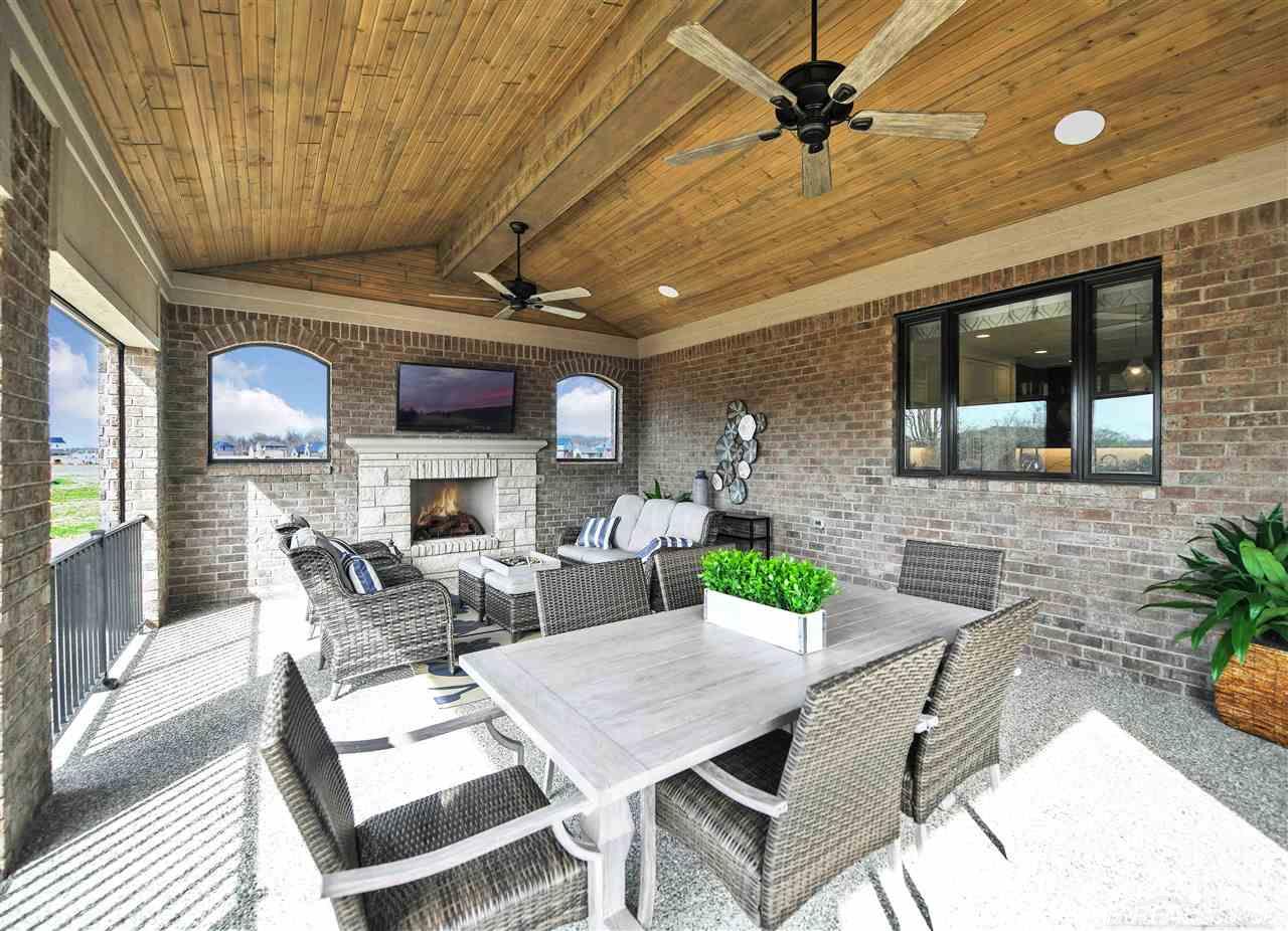 7557 Dogwood Drive Washington Township MI 48095