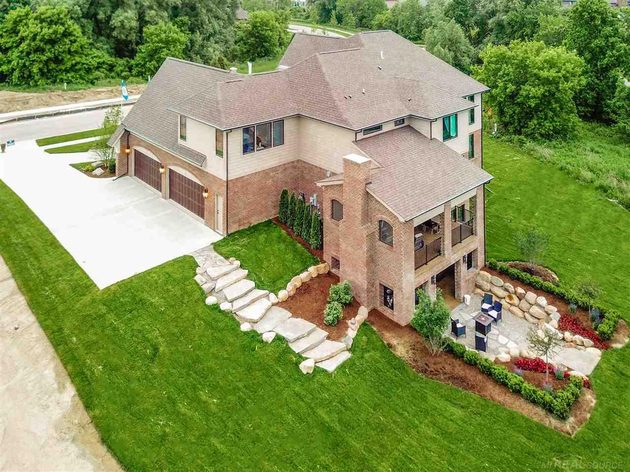 7557 Dogwood Drive Washington Township MI 48095