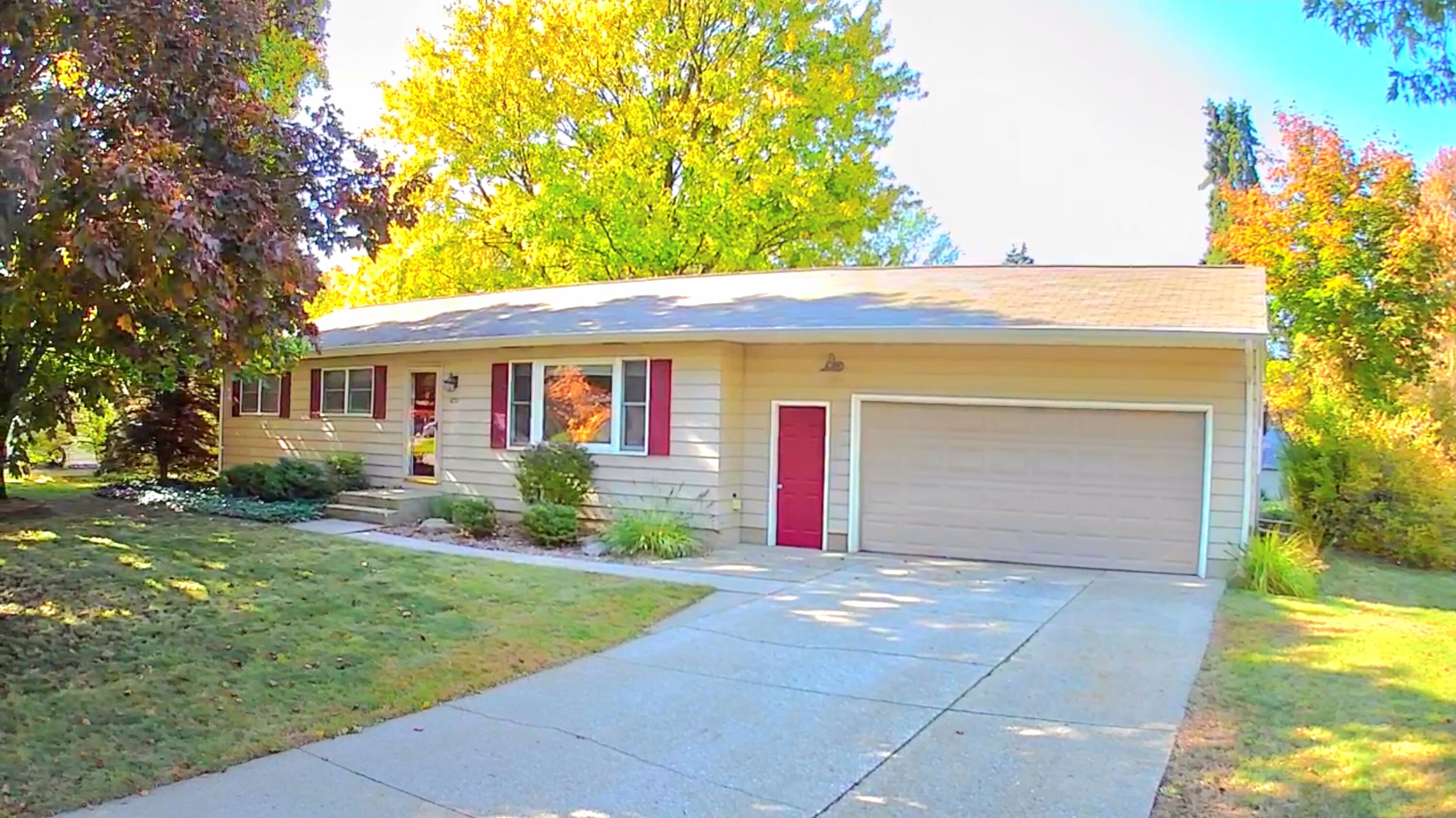 11351 Rosewood Avenue Allendale Charter Township MI 49401