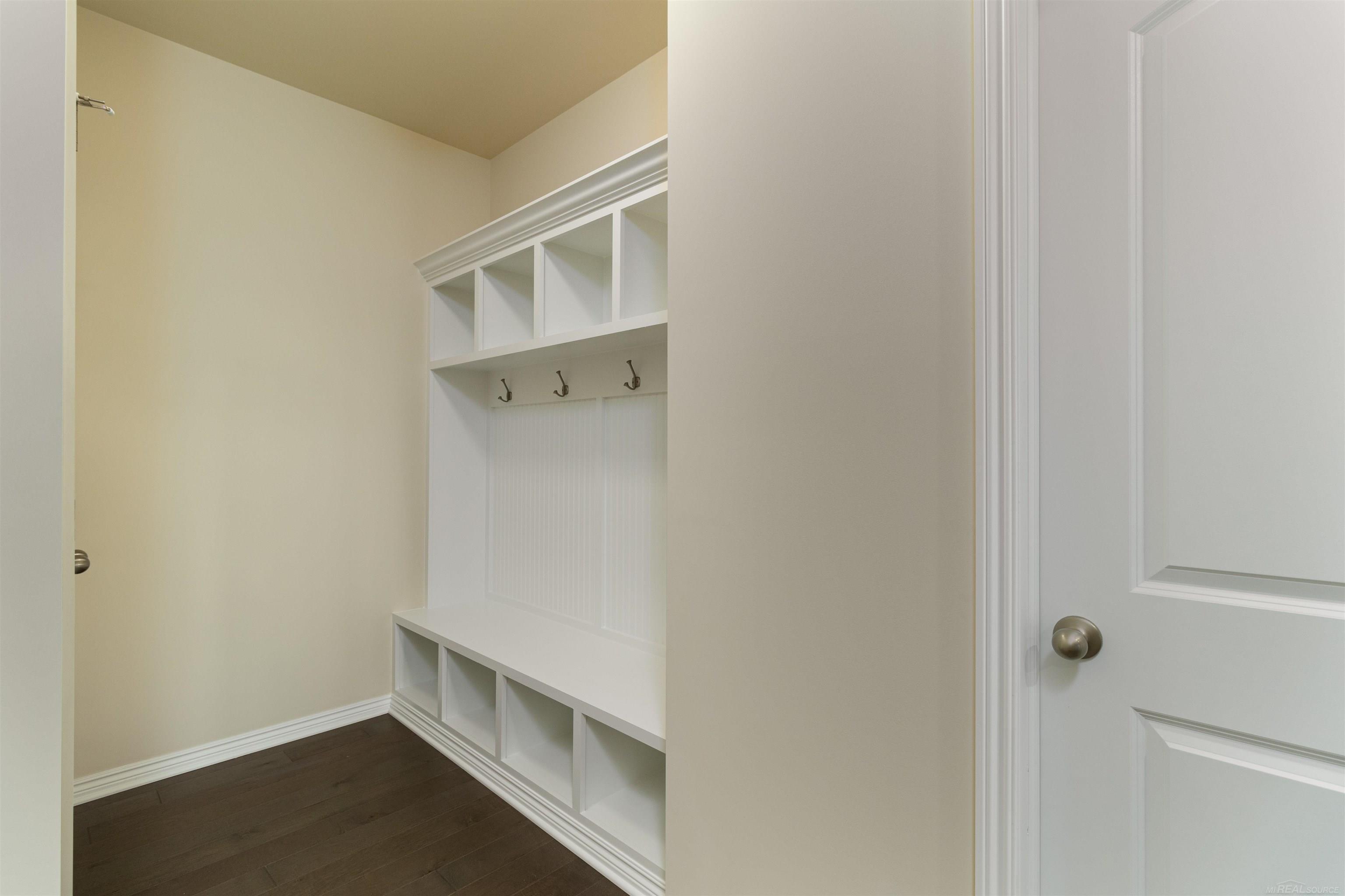 55358 Bay Oaks Court Shelby Charter Township MI 48315
