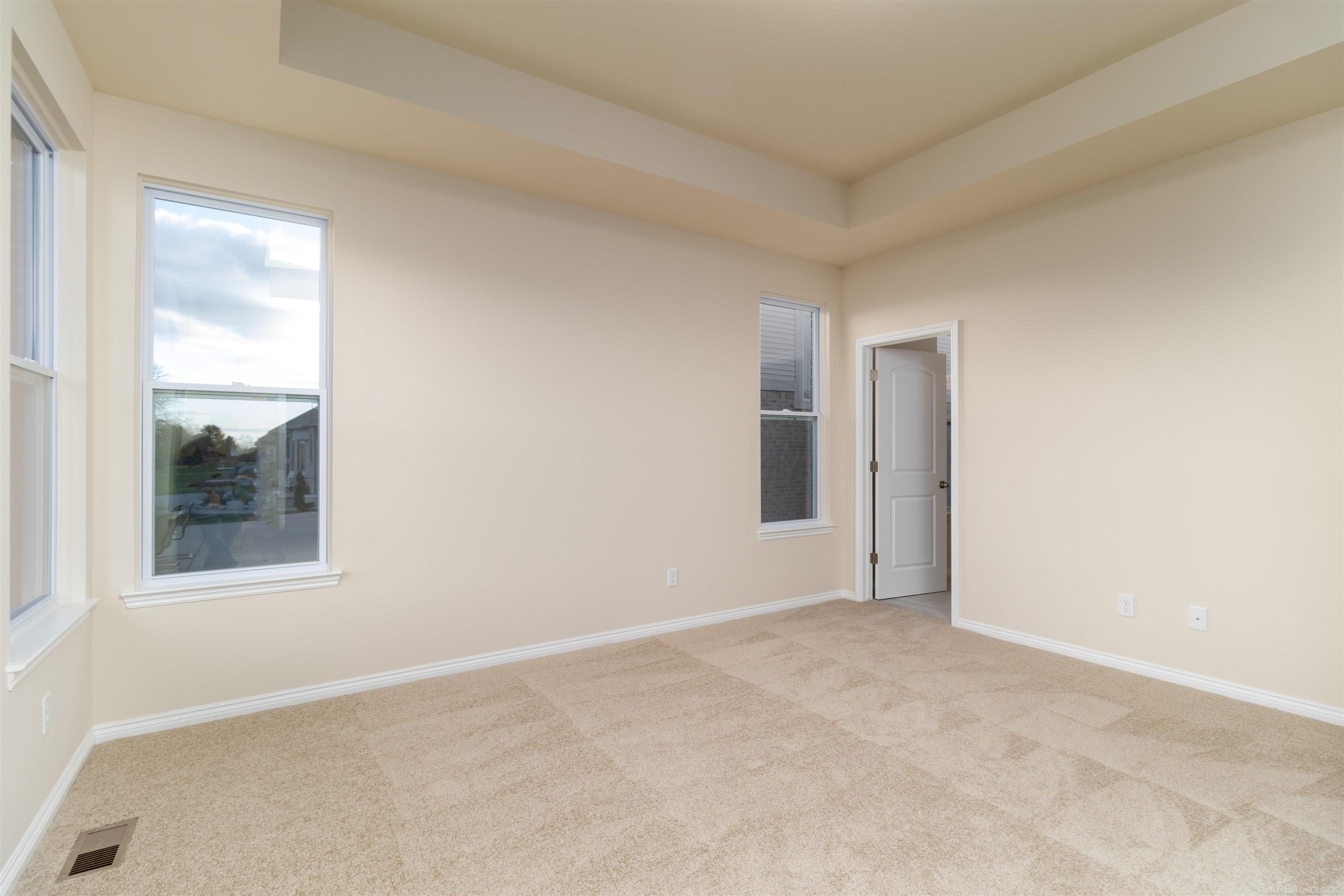 55358 Bay Oaks Court Shelby Charter Township MI 48315