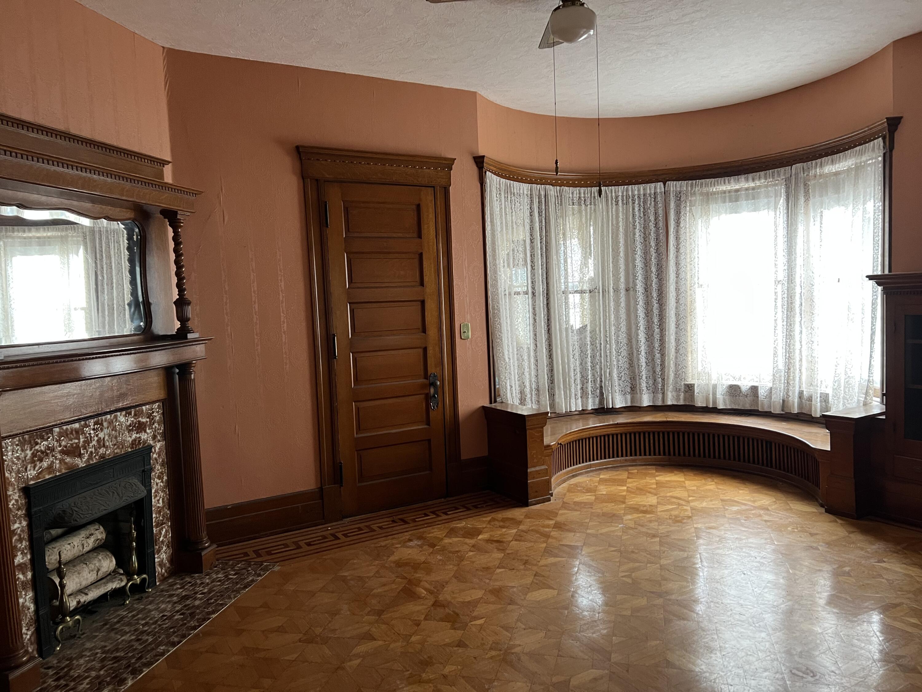 161 NE Capital Avenue NE Battle Creek City MI 49017