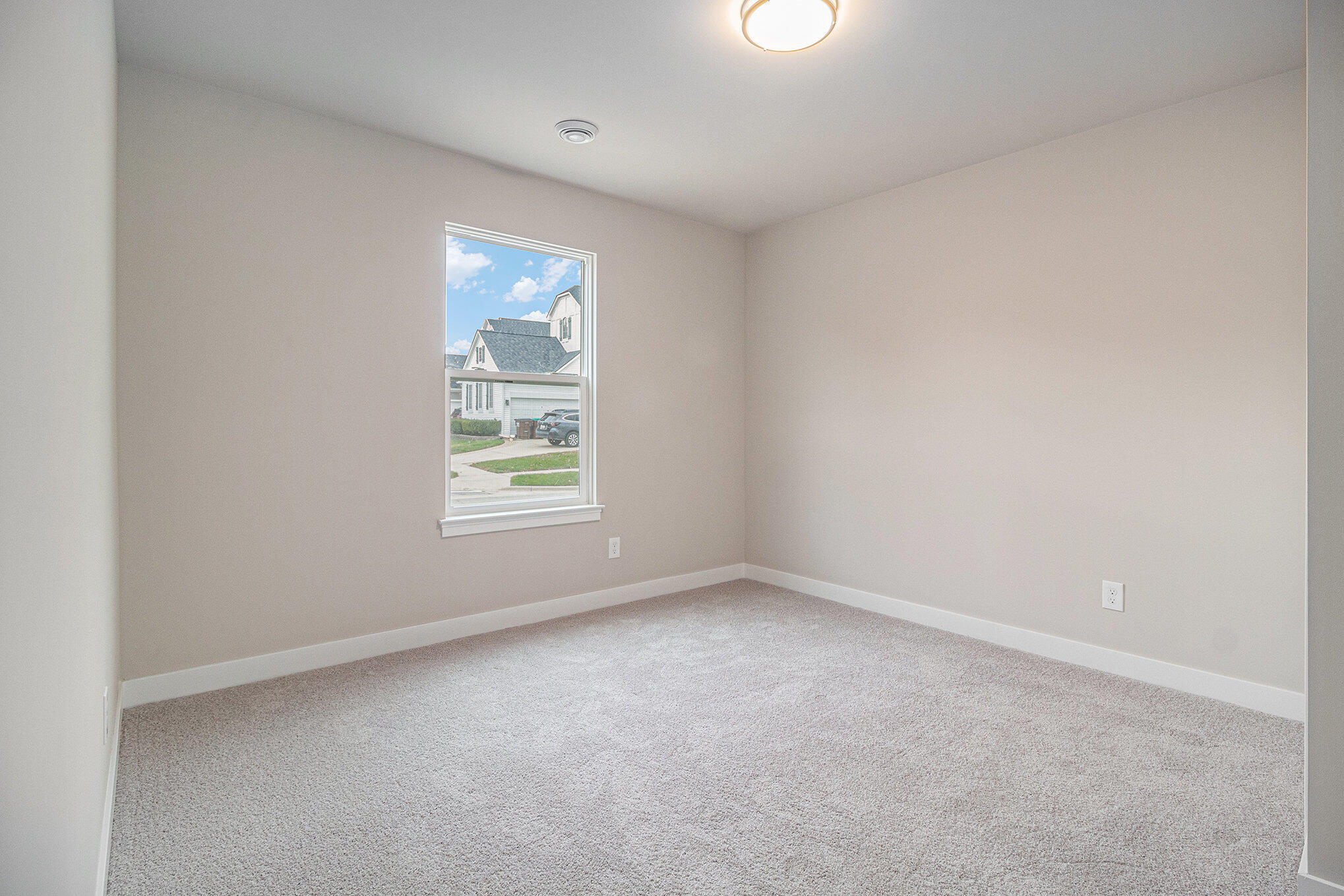 717 Jefferson Lane Milan City MI 48160