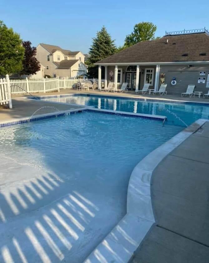 717 Jefferson Lane Milan City MI 48160