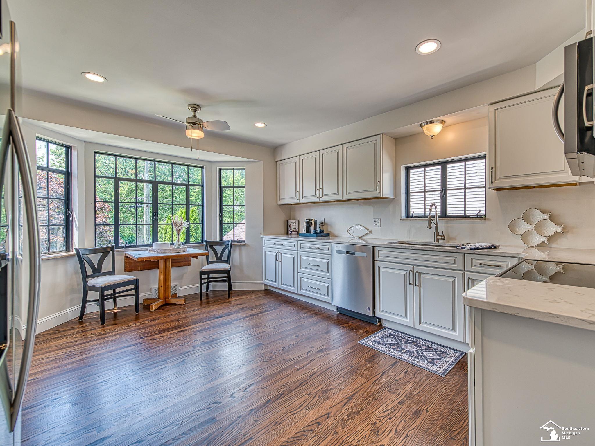 3880 Lakeshore Drive Frenchtown Township MI 48166