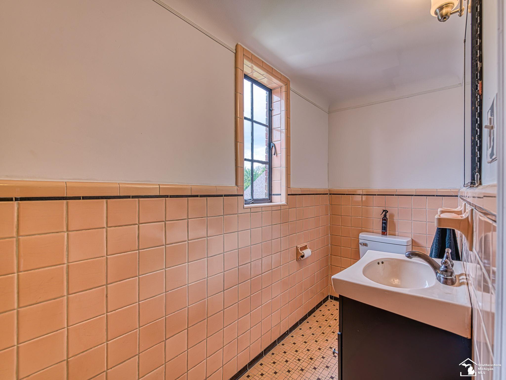 3880 Lakeshore Drive Frenchtown Township MI 48166