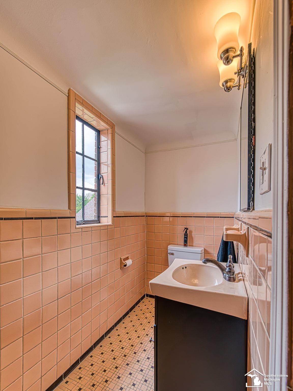 3880 Lakeshore Drive Frenchtown Township MI 48166