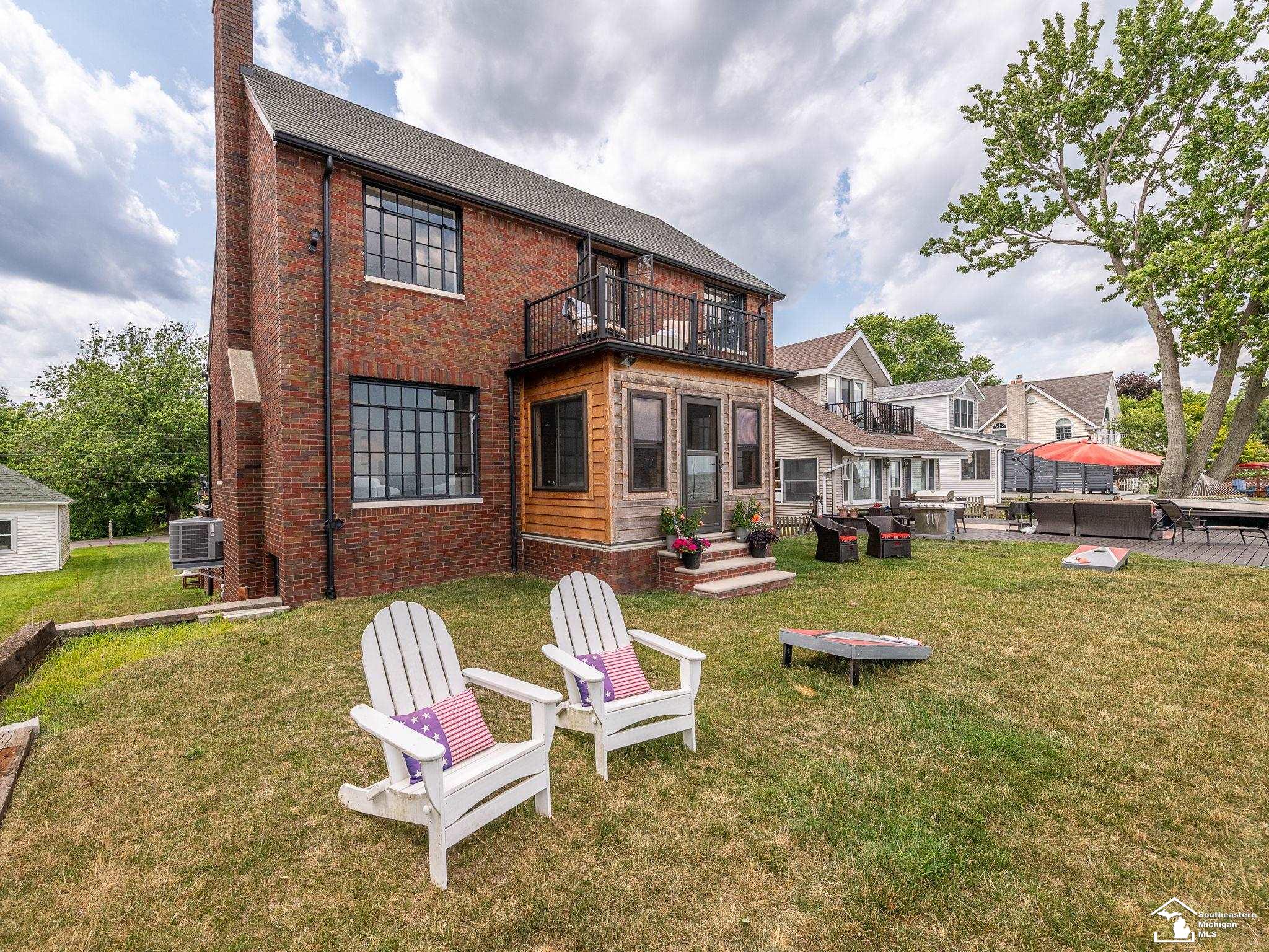 3880 Lakeshore Drive Frenchtown Township MI 48166