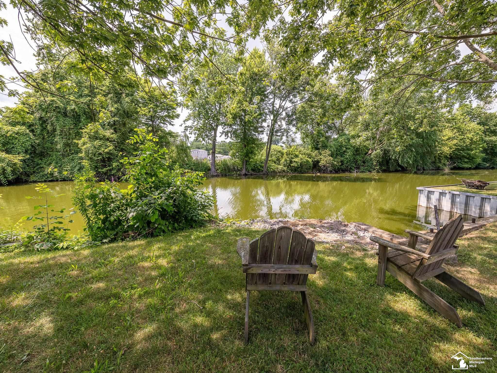 3880 Lakeshore Drive Frenchtown Township MI 48166