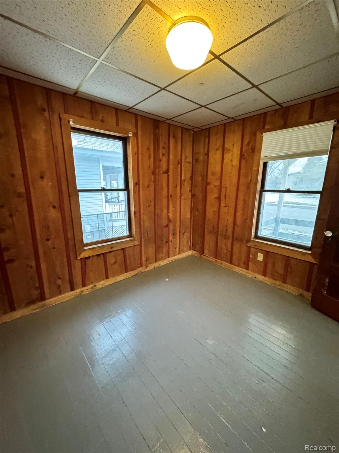 2420 Bay Street Saginaw City MI 48602
