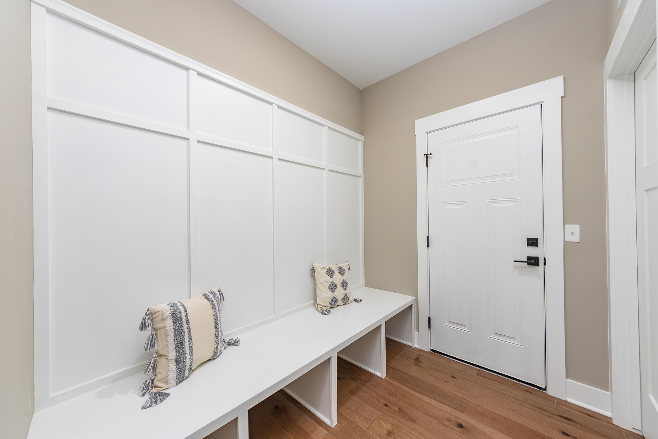 43492 Cottisford Street Novi City MI 48167