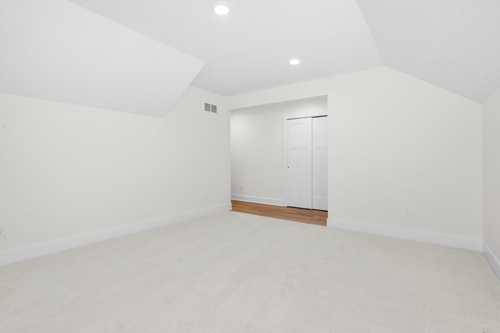 43492 Cottisford Street Novi City MI 48167