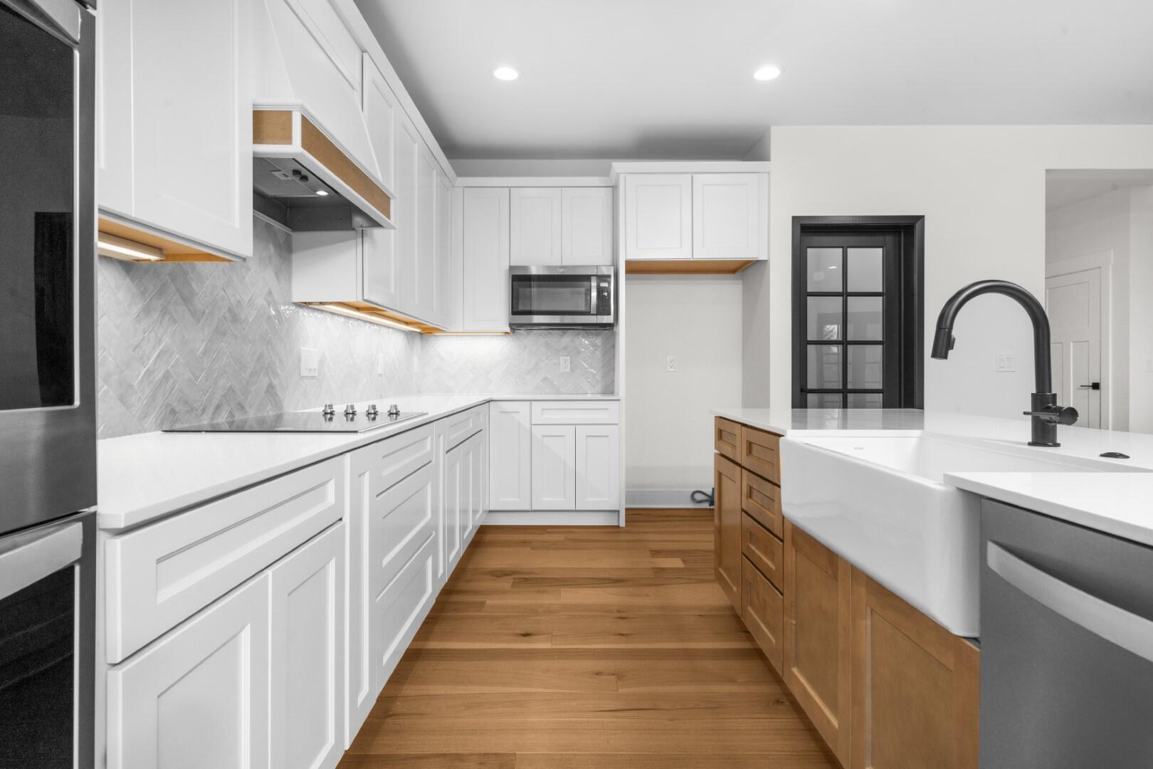 43492 Cottisford Street Novi City MI 48167