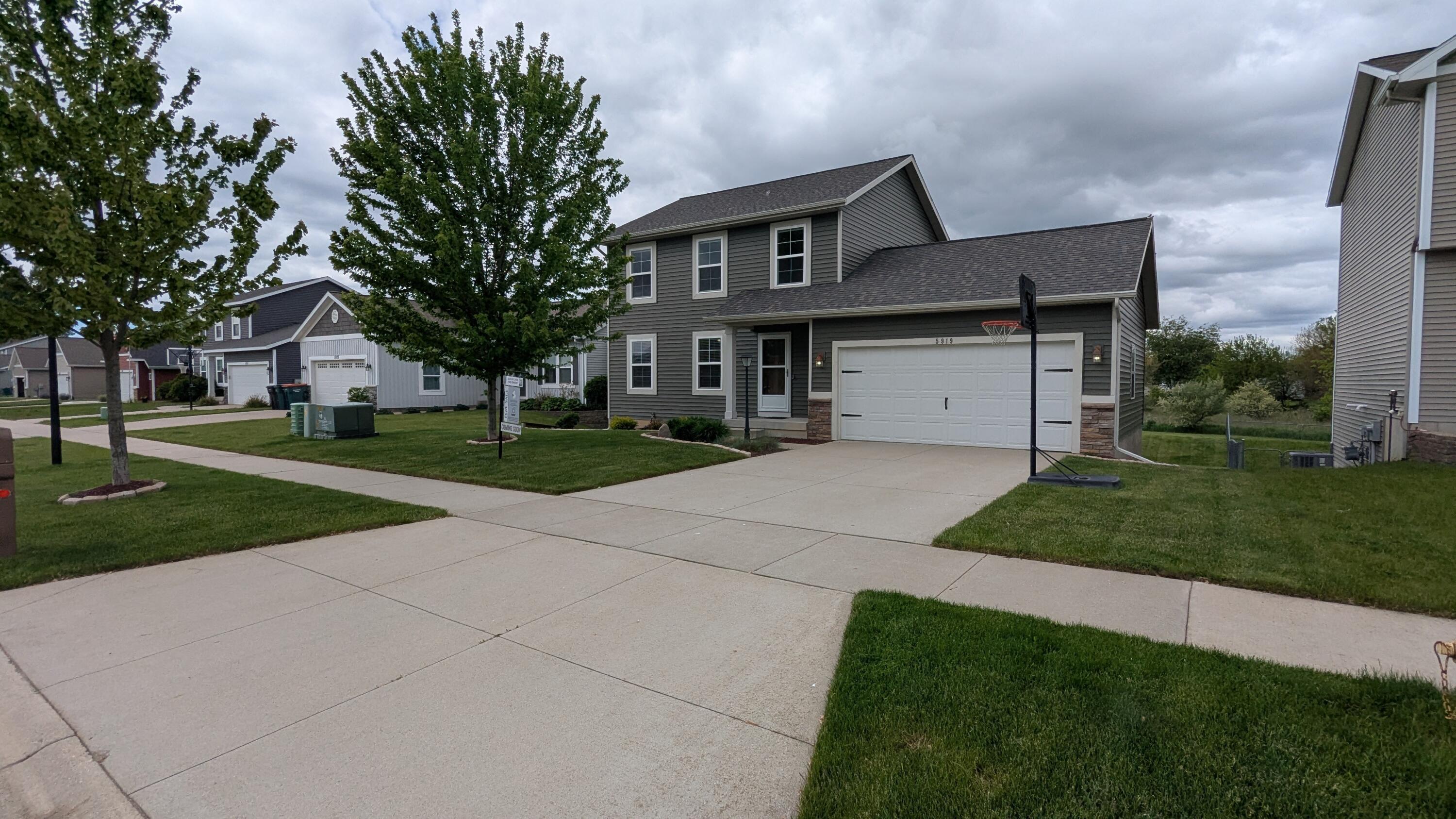 5919 Farmview Drive Allendale Charter Township MI 49401