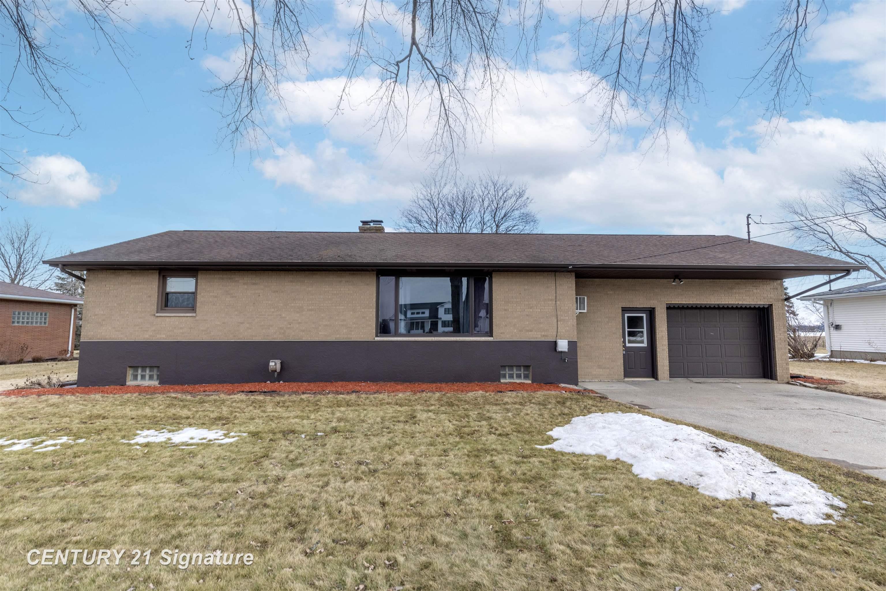 6867 S 3 Mile Road Frankenlust Township MI 48706